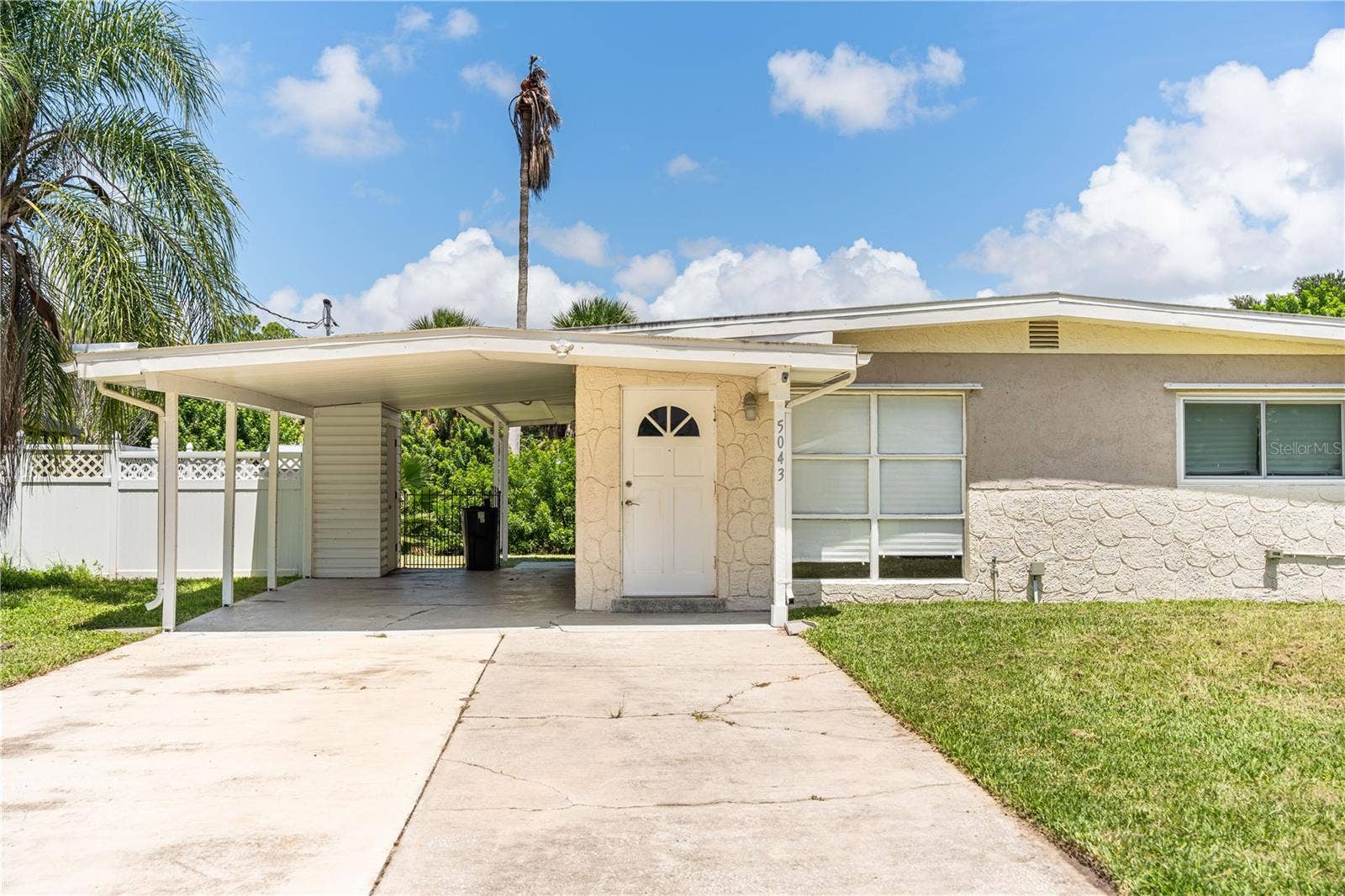 5043 OSPREY LANE, New Port Richey, FL 34652 5043 OSPREY LANE, New Port Richey, FL 34652