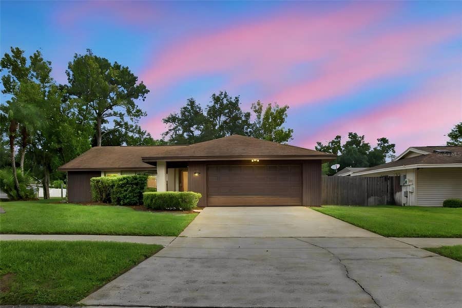 Property photo for 4611 FRESHWIND AVENUE, Tampa, FL