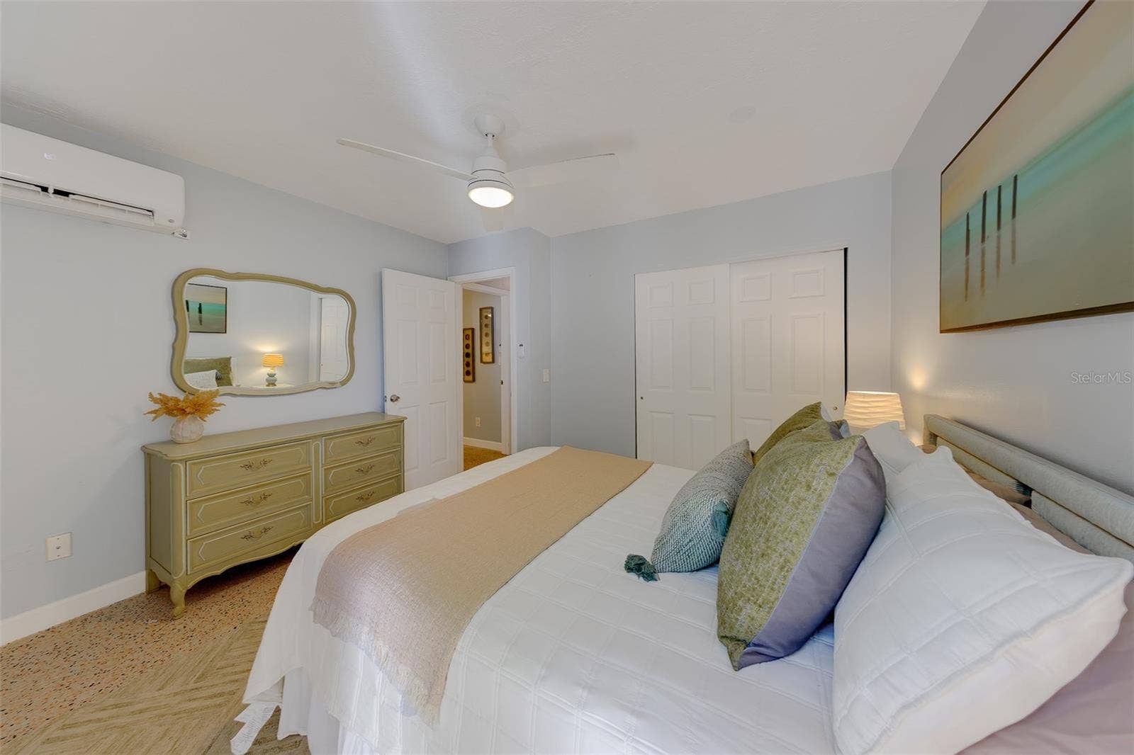 121 46TH AVENUE, #2G, St Pete Beach, FL 33706 Relax