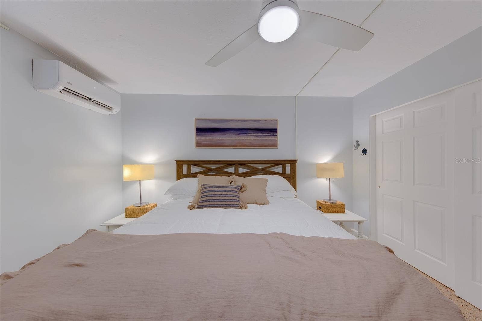 121 46TH AVENUE, #2G, St Pete Beach, FL 33706 Relax
