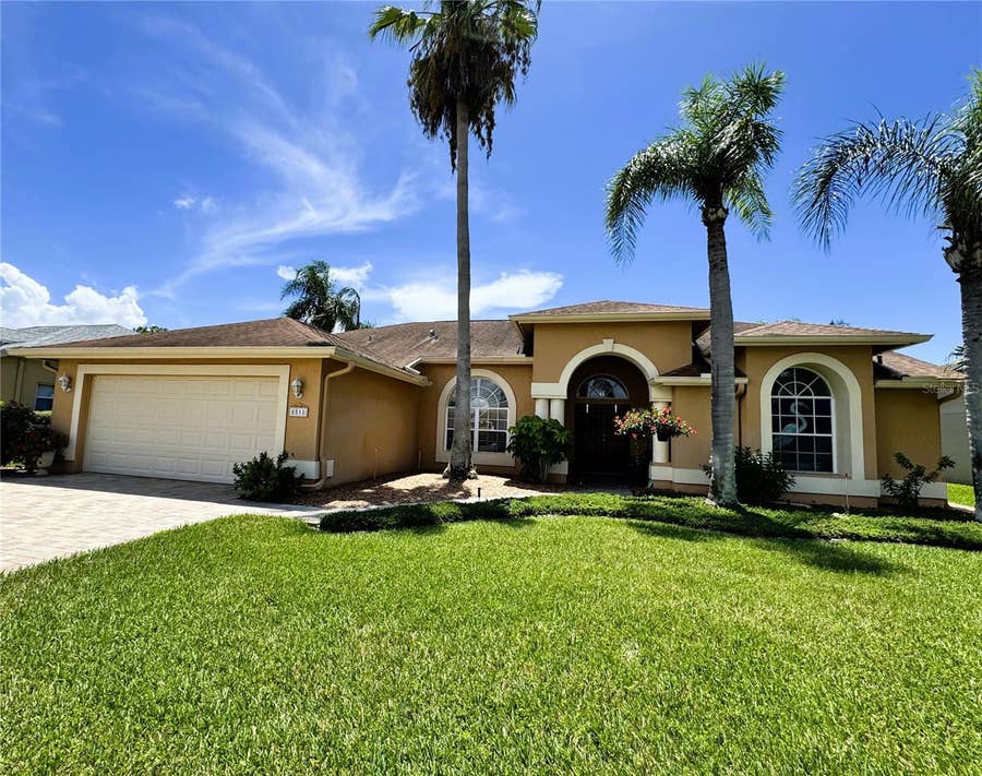 Property photo for 8518 CORAL CREEK LOOP, Hudson, FL