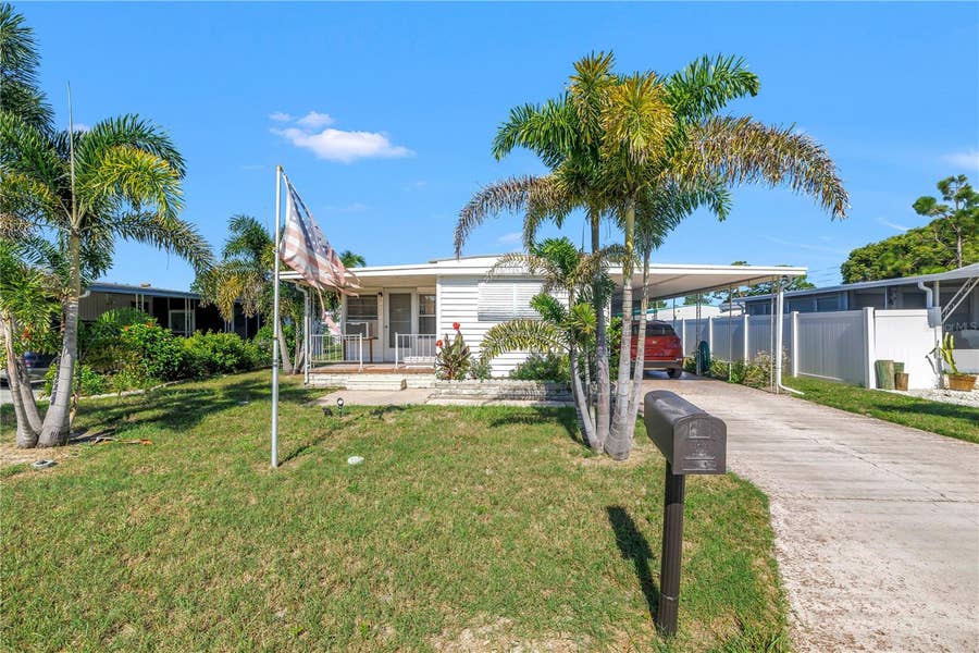 Property photo for 2439 SANTIAGO DRIVE, Holiday, FL