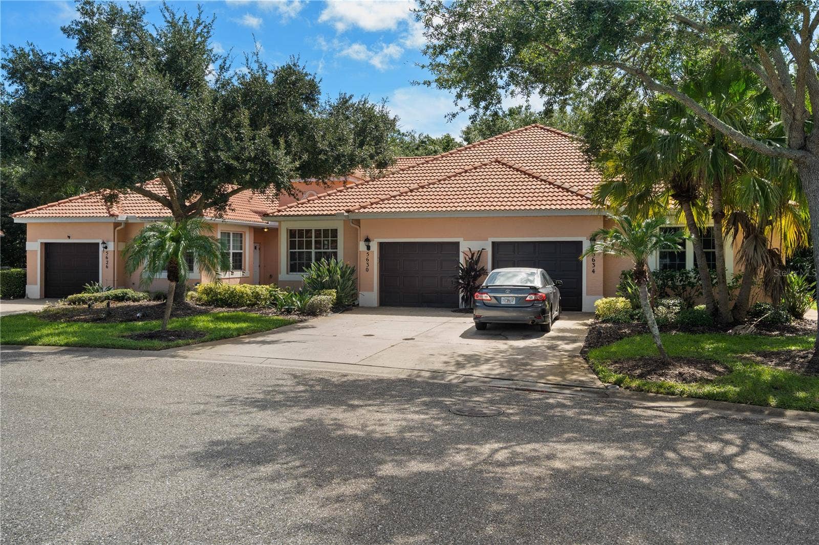 5626 CORTINA LANE, Palmetto, FL 34221 5626 CORTINA LANE, Palmetto, FL 34221