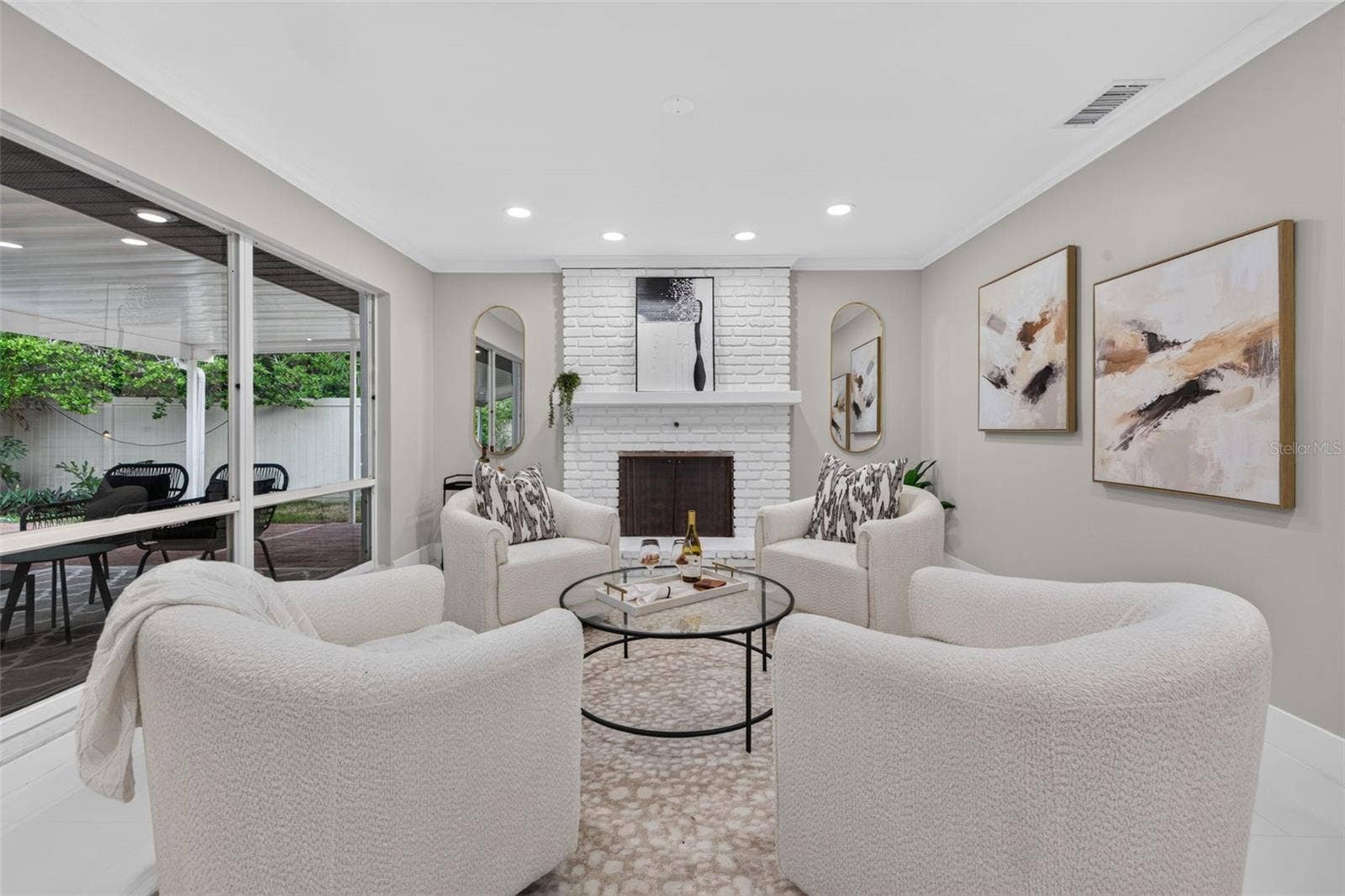 219 MIRAMAR BOULEVARD NE, St Petersburg, FL 33704 219 MIRAMAR BOULEVARD NE, St Petersburg, FL 33704