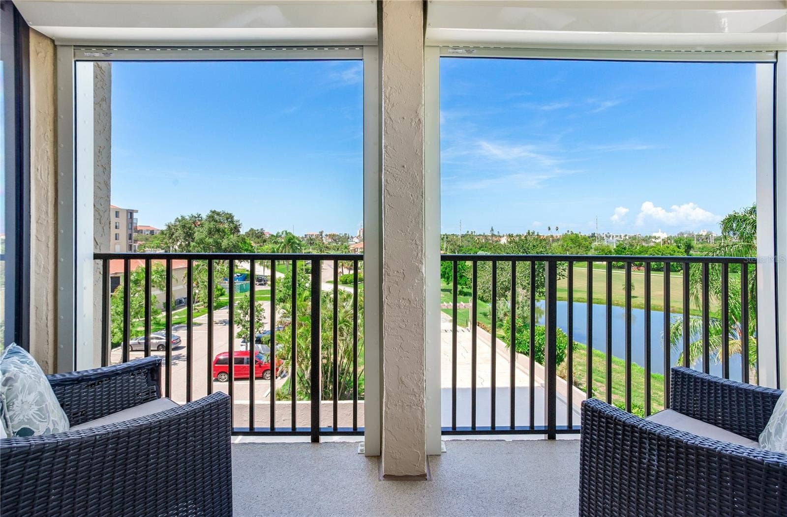 6104 PALMA DEL MAR BOULEVARD S, #404, St Petersburg, FL 33715