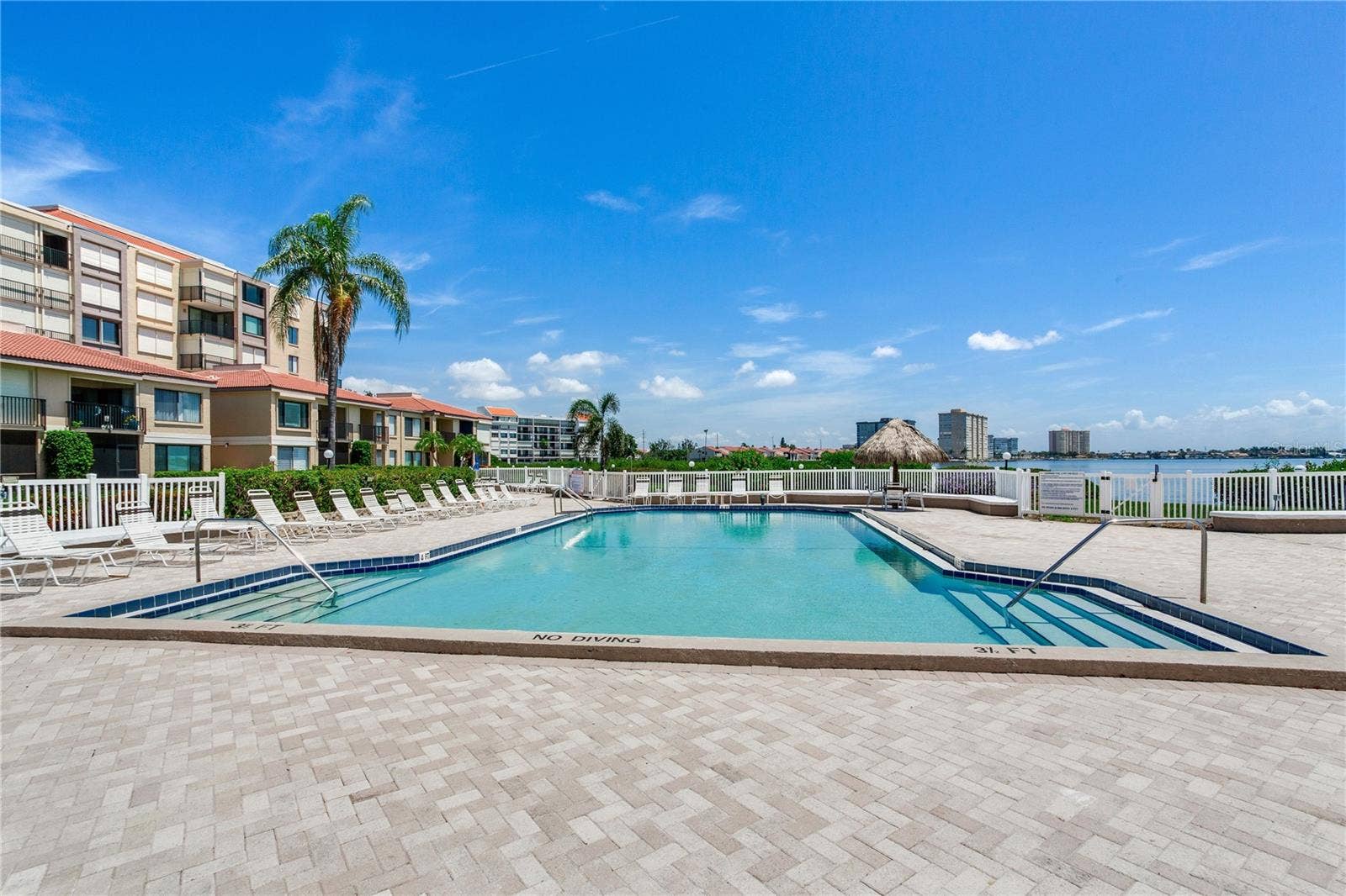 6104 PALMA DEL MAR BOULEVARD S, #404, St Petersburg, FL 33715