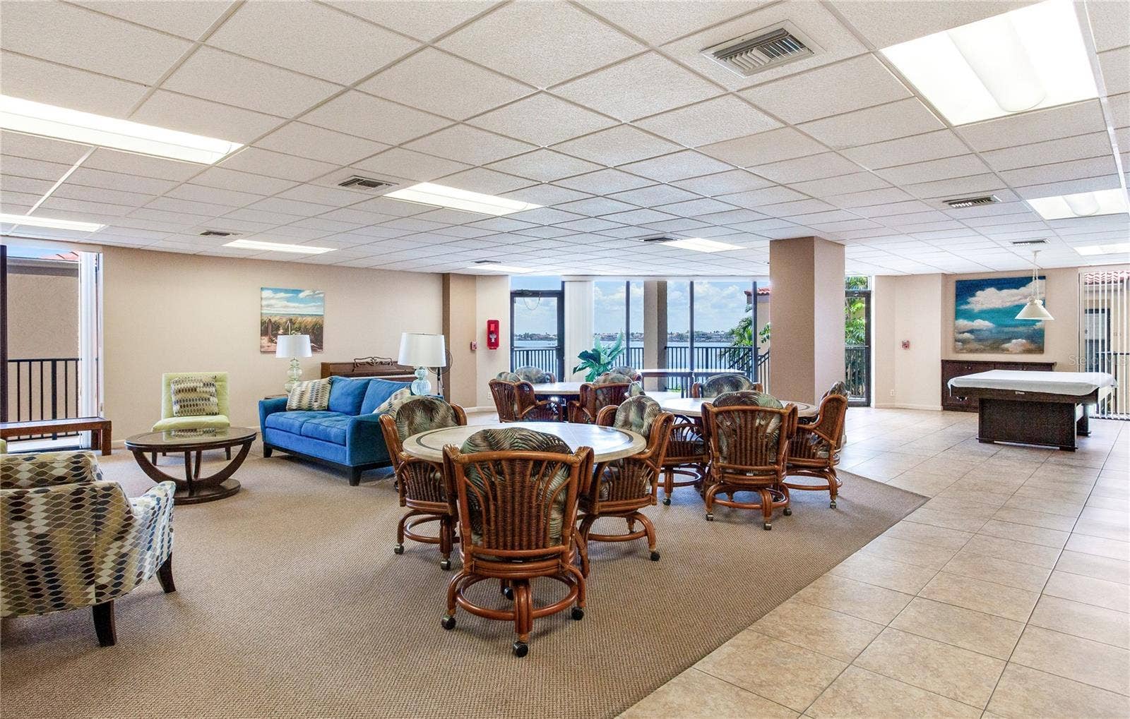 6104 PALMA DEL MAR BOULEVARD S, #404, St Petersburg, FL 33715