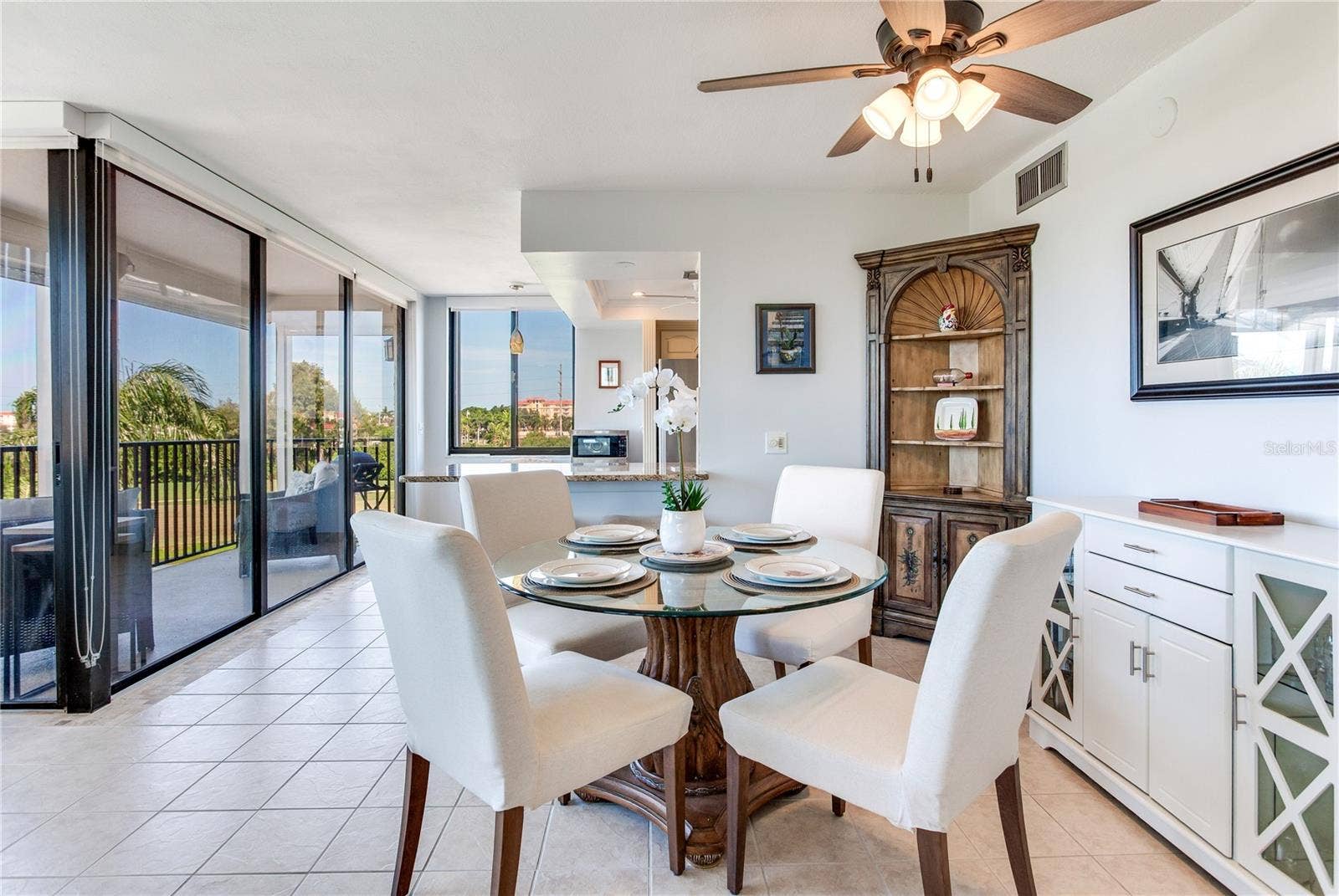 6104 PALMA DEL MAR BOULEVARD S, #404, St Petersburg, FL 33715