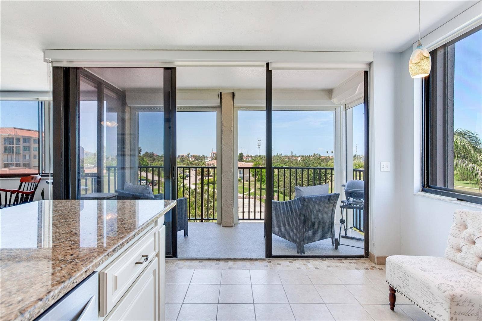 6104 PALMA DEL MAR BOULEVARD S, #404, St Petersburg, FL 33715