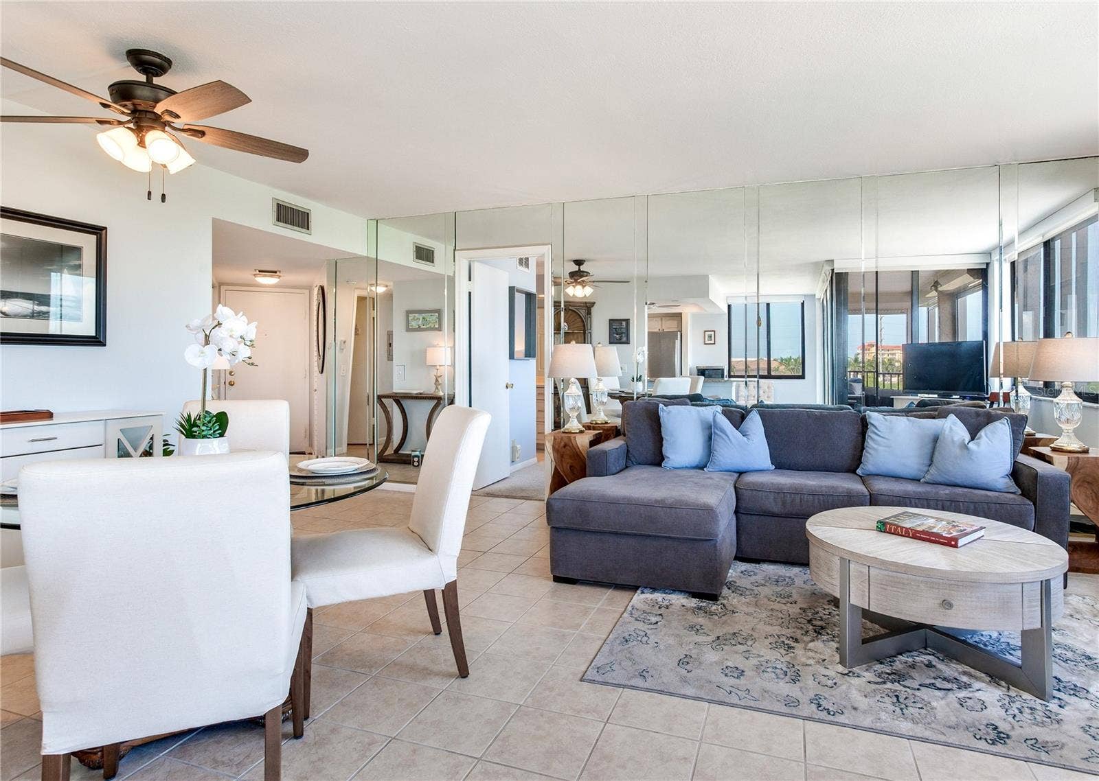 6104 PALMA DEL MAR BOULEVARD S, #404, St Petersburg, FL 33715
