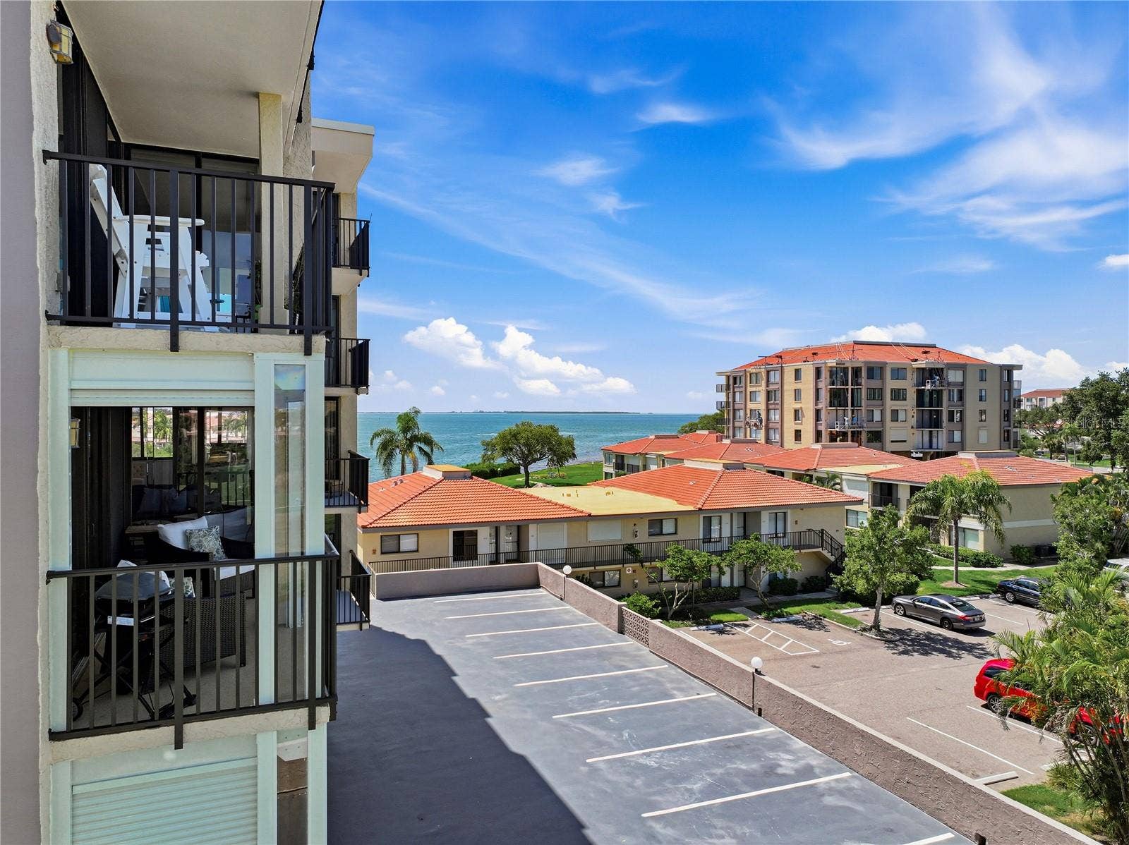6104 PALMA DEL MAR BOULEVARD S, #404, St Petersburg, FL 33715