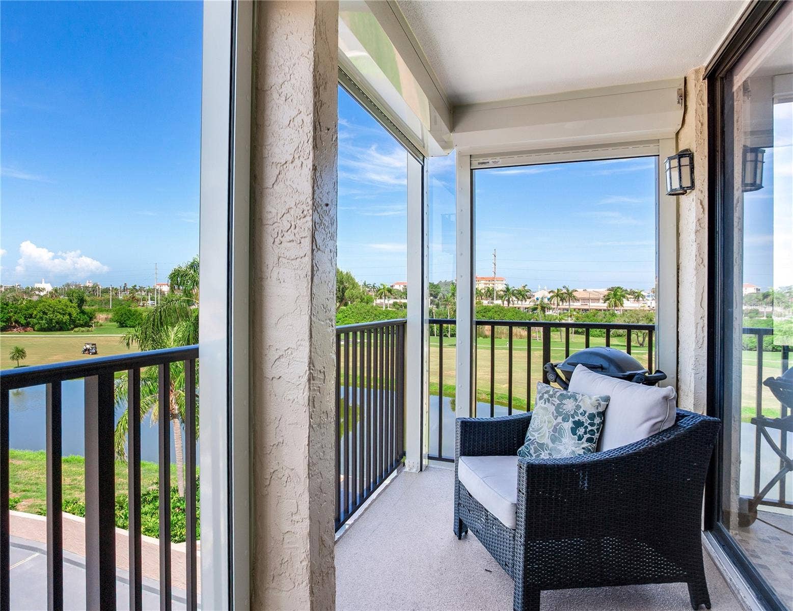 6104 PALMA DEL MAR BOULEVARD S, #404, St Petersburg, FL 33715