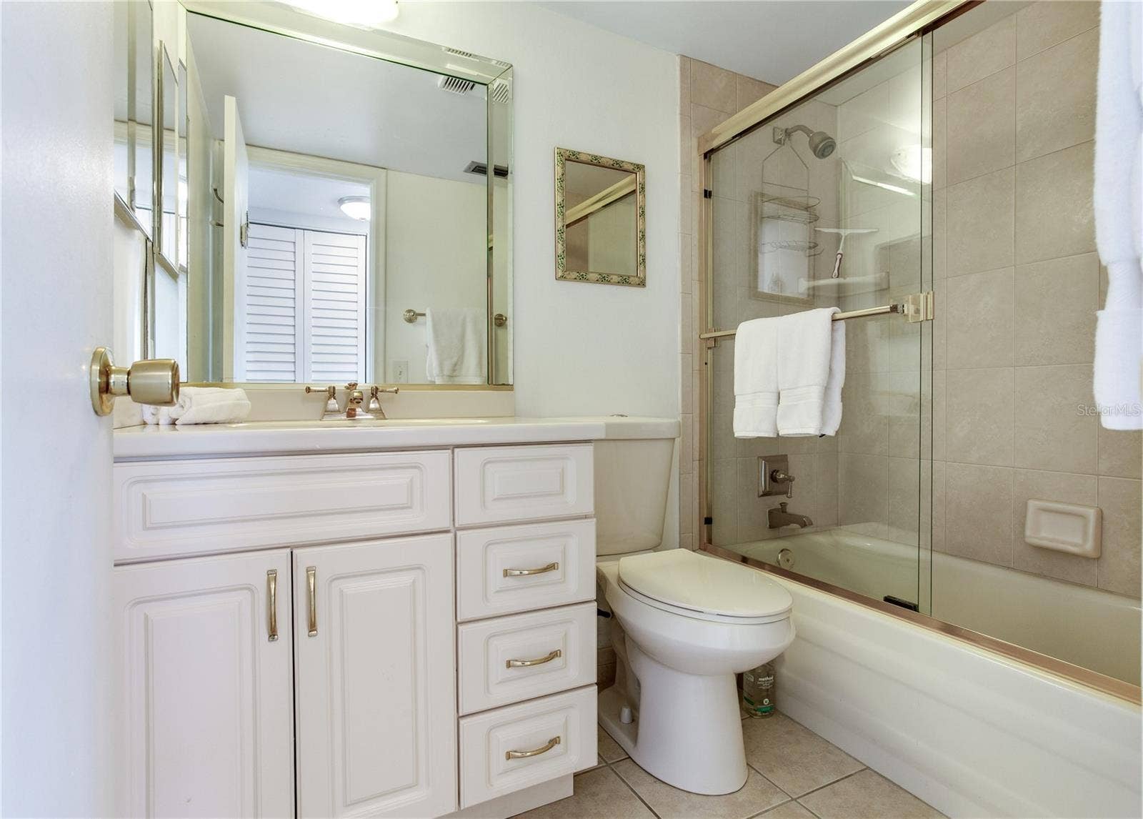 6104 PALMA DEL MAR BOULEVARD S, #404, St Petersburg, FL 33715