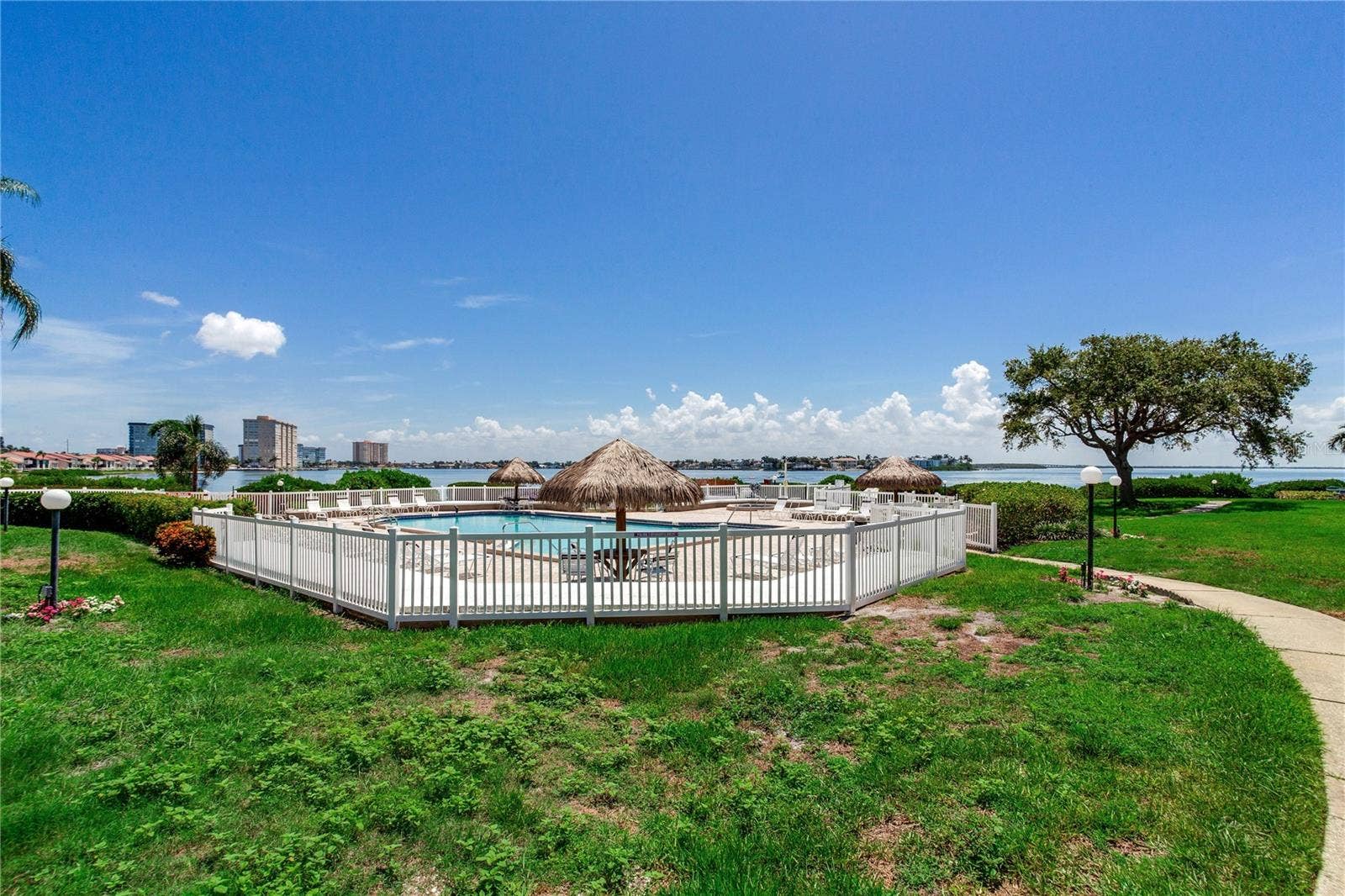 6104 PALMA DEL MAR BOULEVARD S, #404, St Petersburg, FL 33715