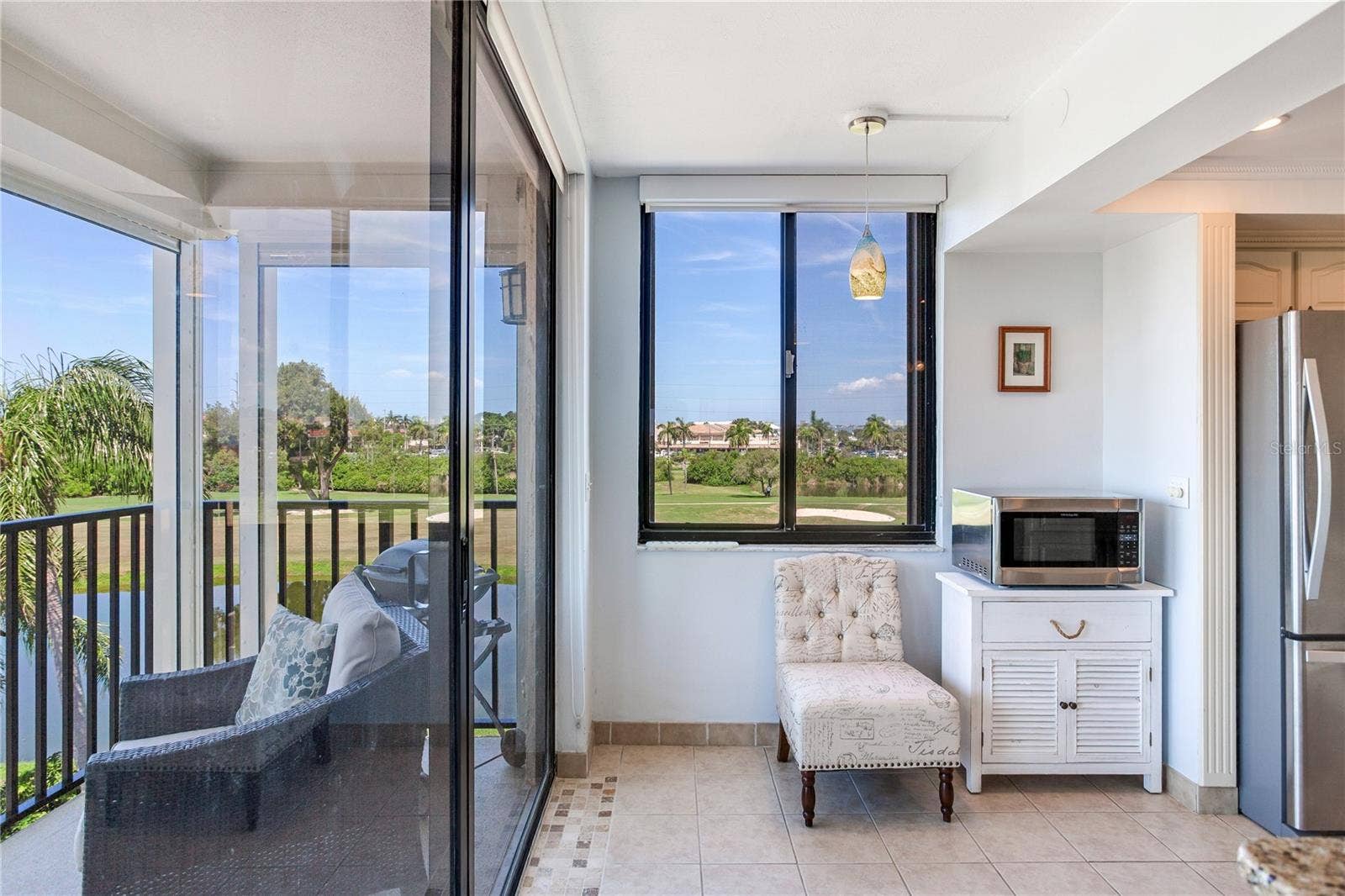 6104 PALMA DEL MAR BOULEVARD S, #404, St Petersburg, FL 33715