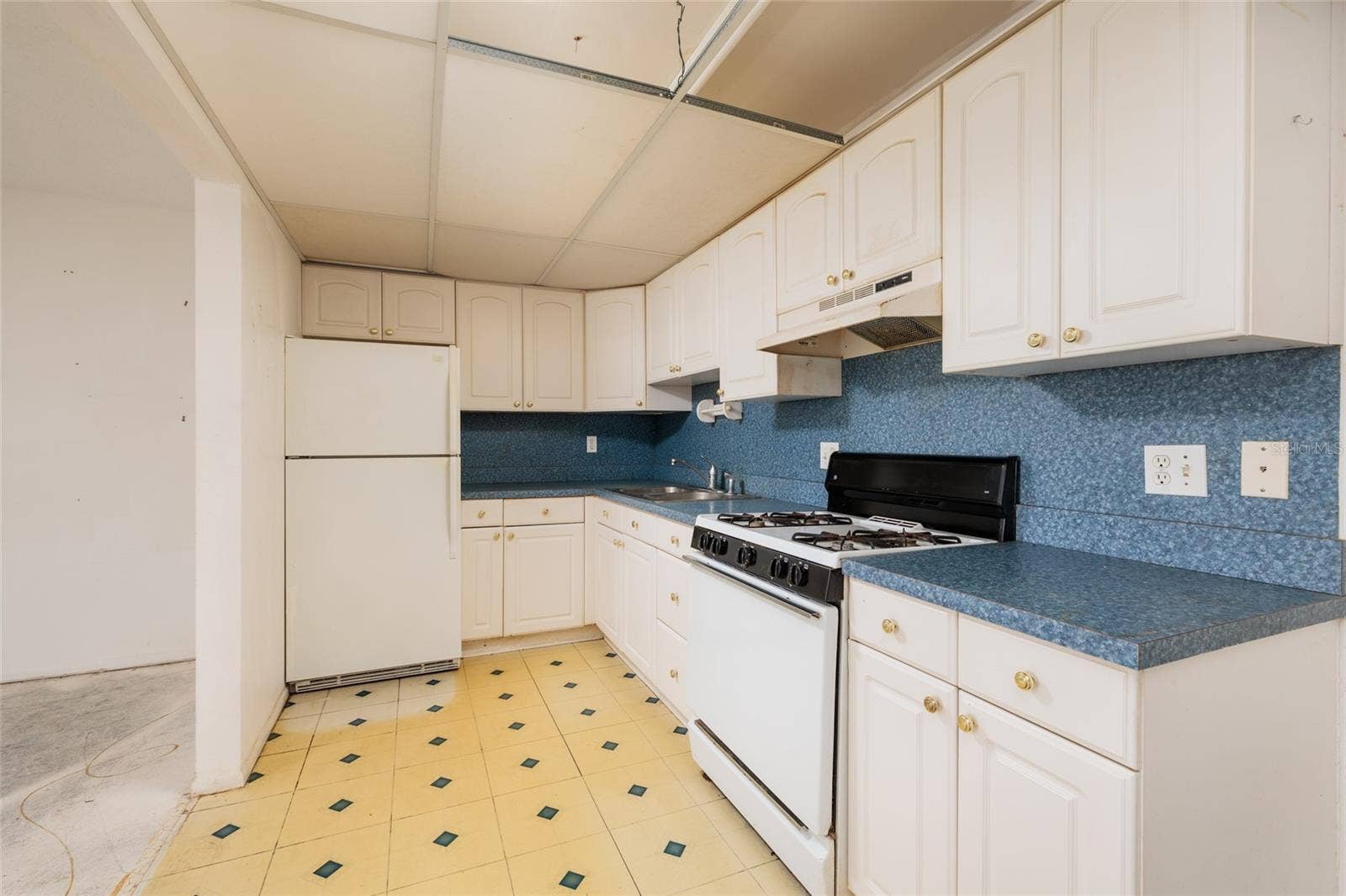 5980 TERRACE PARK DRIVE N, #208, St Petersburg, FL 33709 5980 TERRACE PARK DRIVE N, #208, St Petersburg, FL 33709
