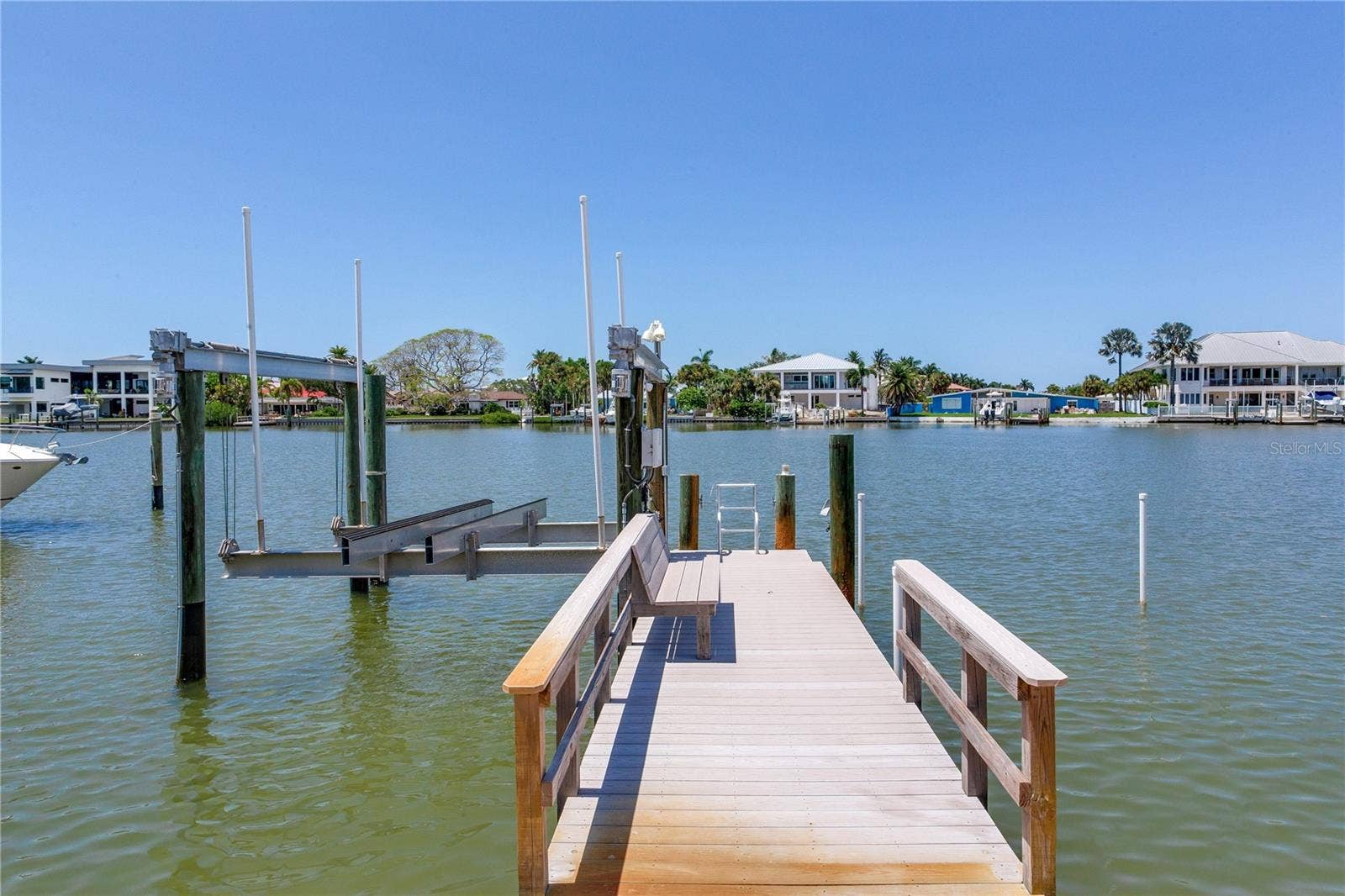 16458 REDINGTON DRIVE, Redington Beach, FL 33708