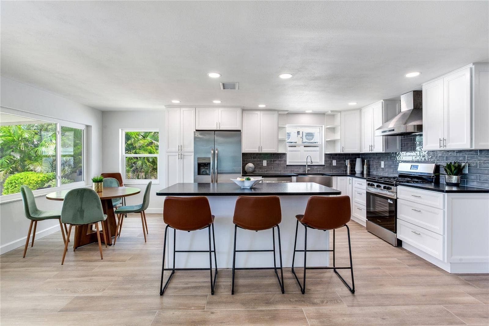 16458 REDINGTON DRIVE, Redington Beach, FL 33708