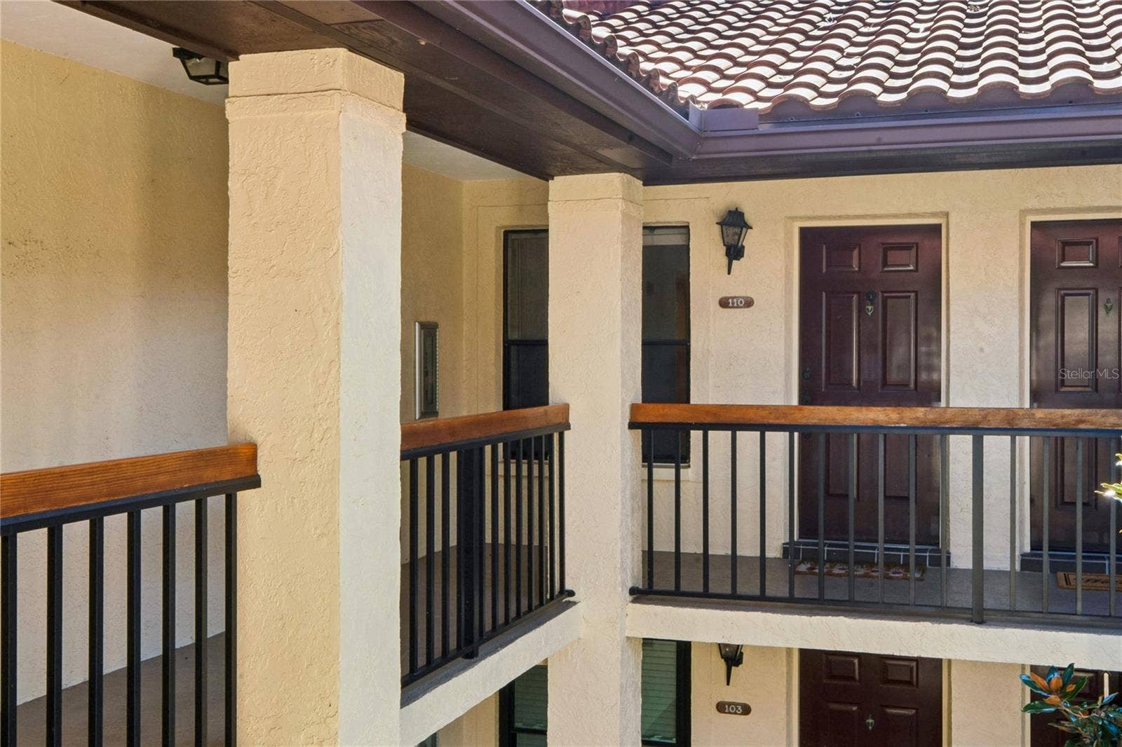 110 HAMMOCK PINE BOULEVARD, Clearwater, FL 33761 110 HAMMOCK PINE BOULEVARD, Clearwater, FL 33761