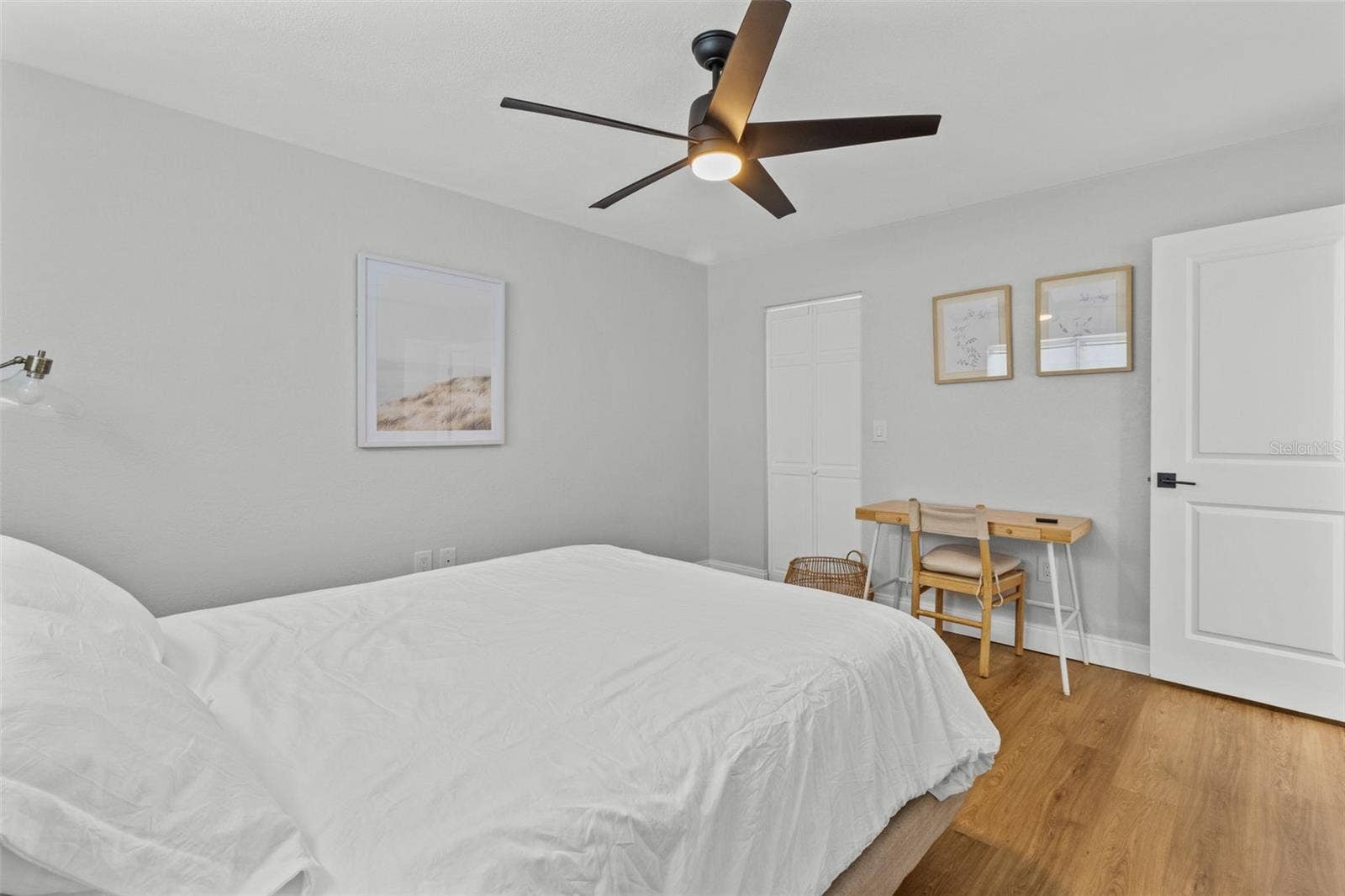 9895 1ST STREET E, #5, Treasure Island, FL 33706