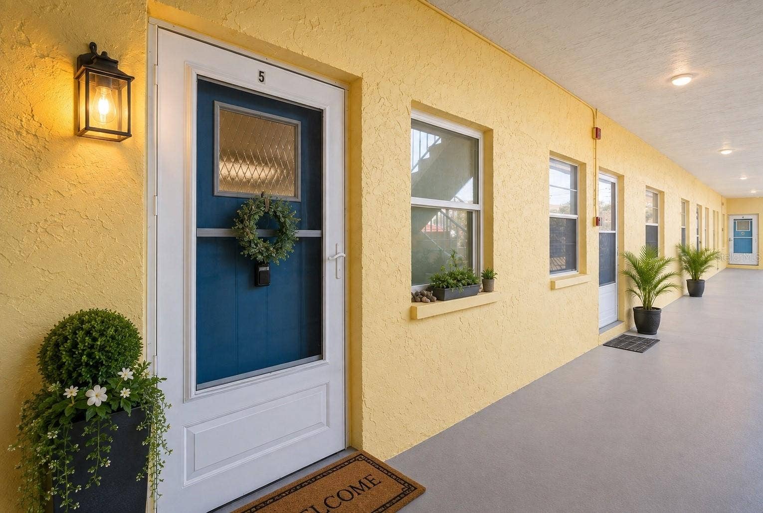 9895 1ST STREET E, #5, Treasure Island, FL 33706