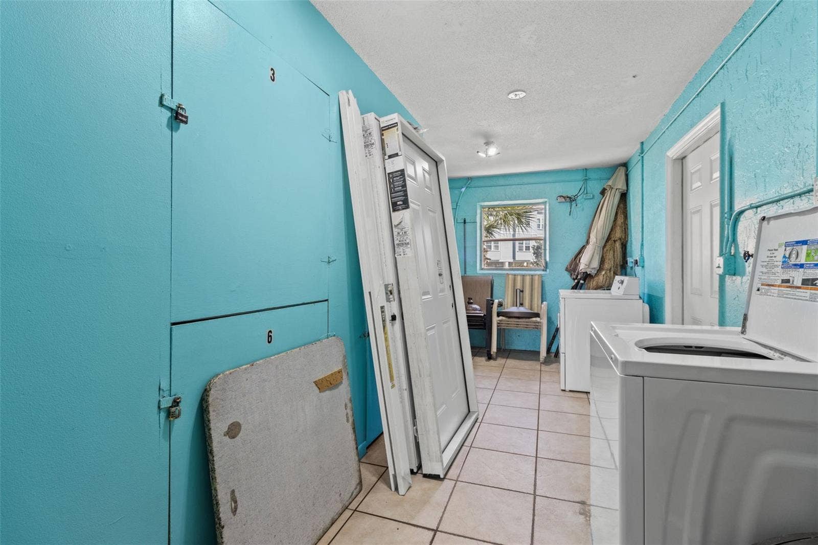9895 1ST STREET E, #5, Treasure Island, FL 33706