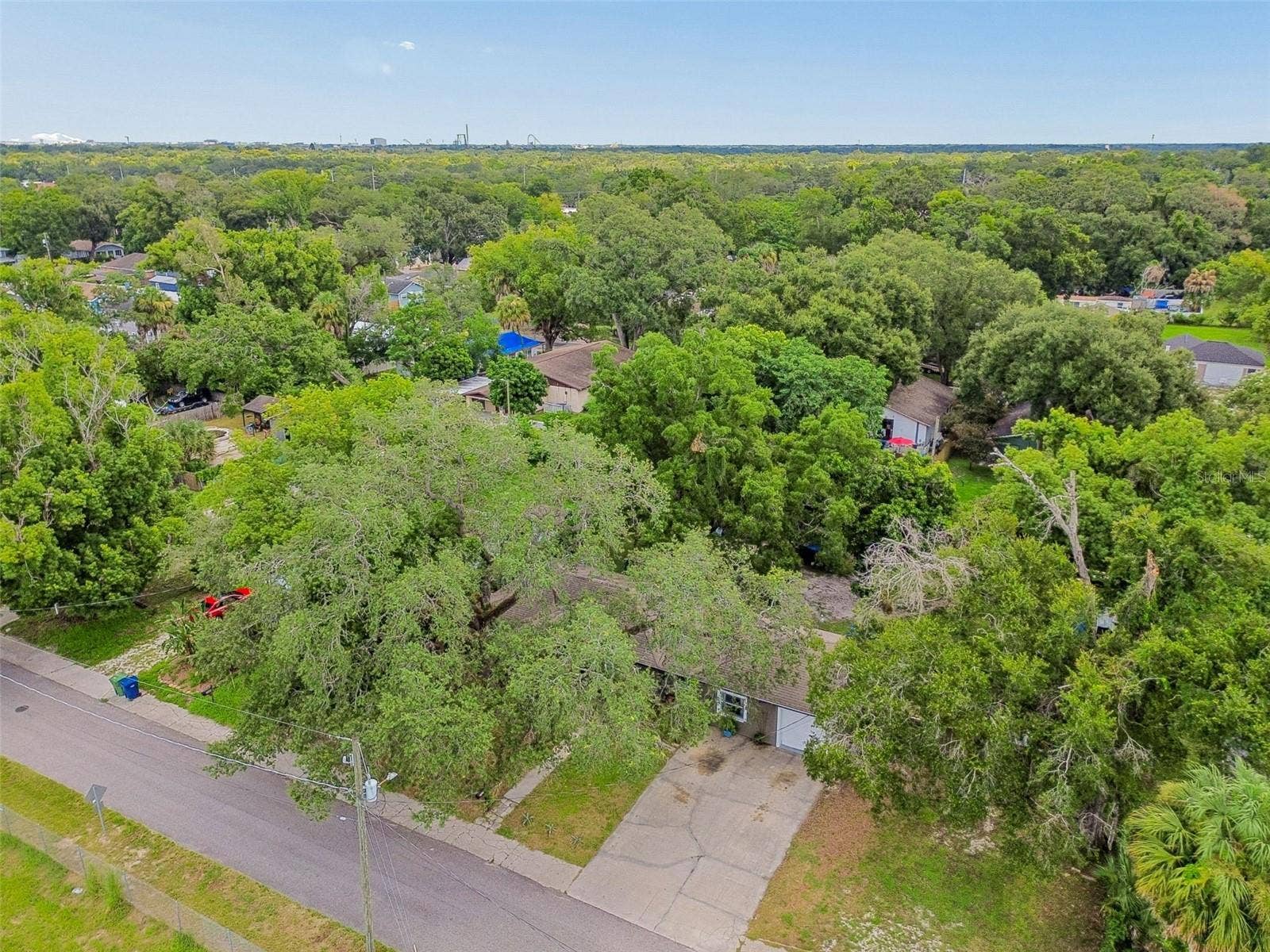 7307 N HUNTLEY AVENUE, Tampa, FL 33604 7307 N HUNTLEY AVENUE, Tampa, FL 33604