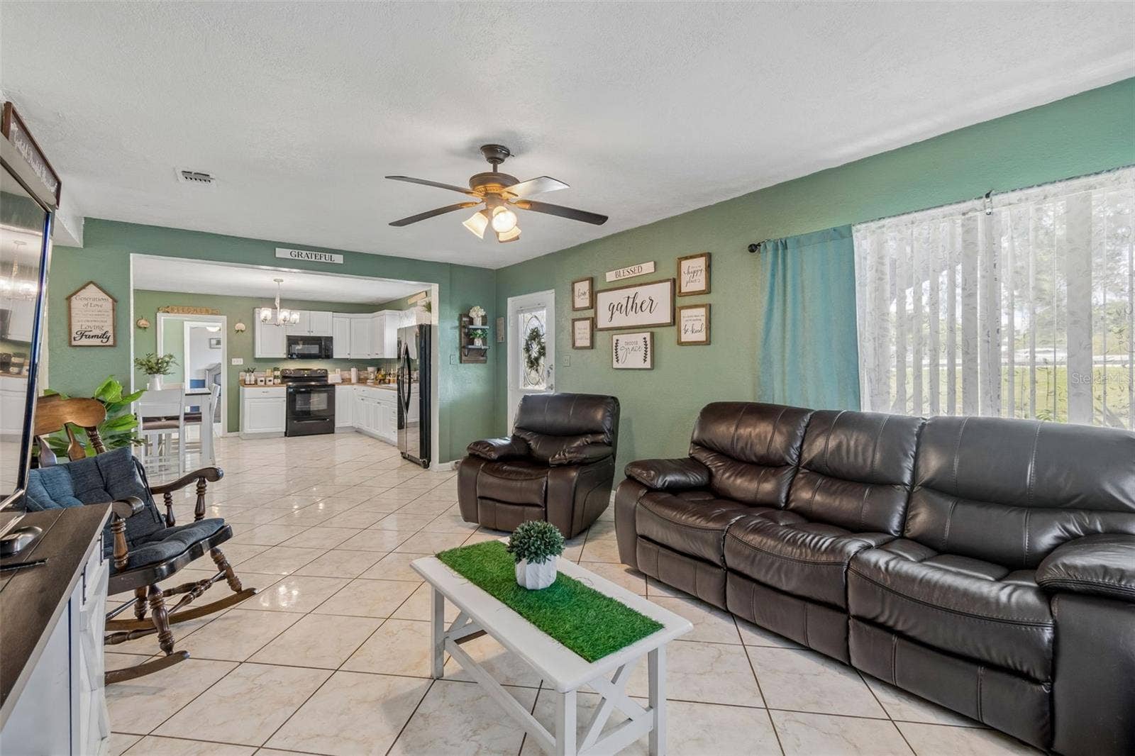 7307 N HUNTLEY AVENUE, Tampa, FL 33604 7307 N HUNTLEY AVENUE, Tampa, FL 33604