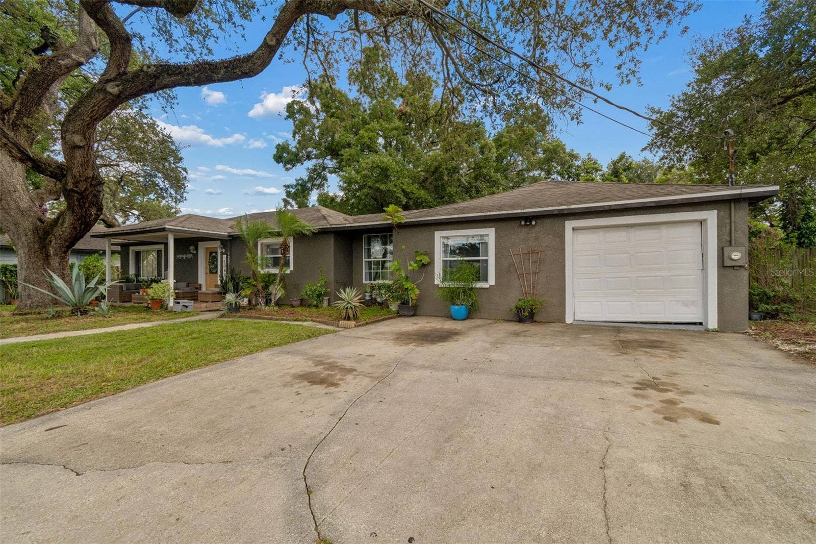 7307 N HUNTLEY AVENUE, Tampa, FL 33604 7307 N HUNTLEY AVENUE, Tampa, FL 33604