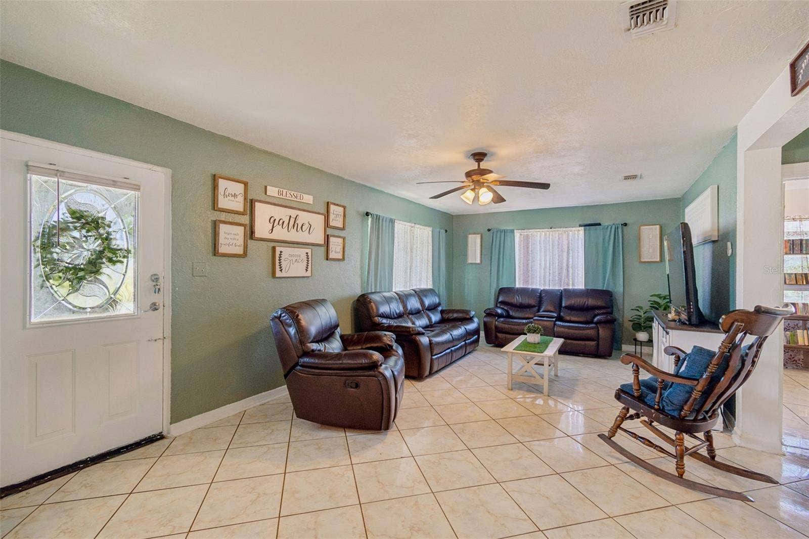 7307 N HUNTLEY AVENUE, Tampa, FL 33604 7307 N HUNTLEY AVENUE, Tampa, FL 33604