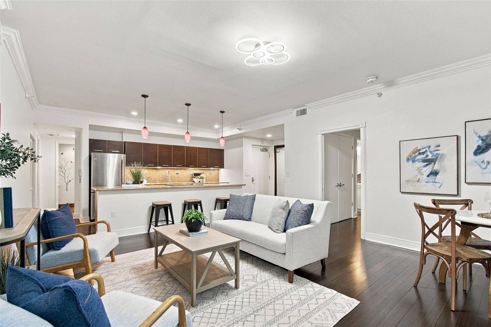 205 5TH AVENUE N, #201, St Petersburg, FL 33701 205 5TH AVENUE N, #201, St Petersburg, FL 33701