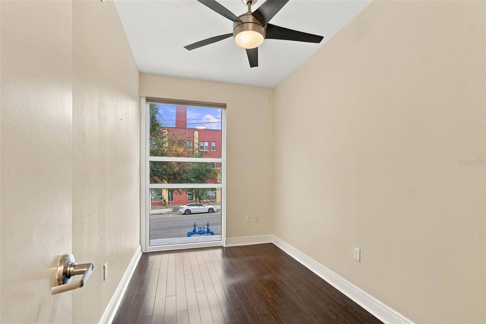 205 5TH AVENUE N, #201, St Petersburg, FL 33701 205 5TH AVENUE N, #201, St Petersburg, FL 33701