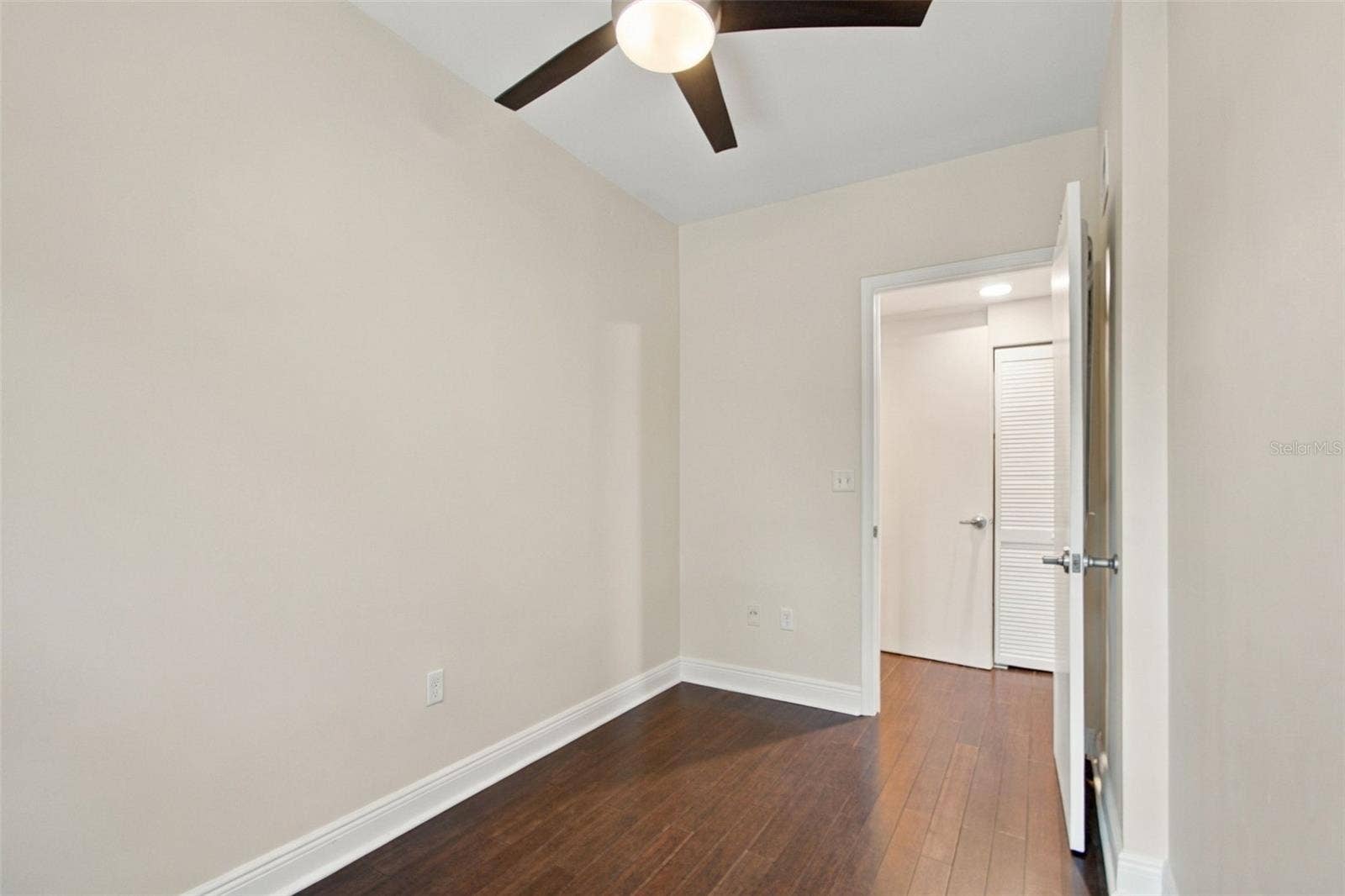 205 5TH AVENUE N, #201, St Petersburg, FL 33701 205 5TH AVENUE N, #201, St Petersburg, FL 33701
