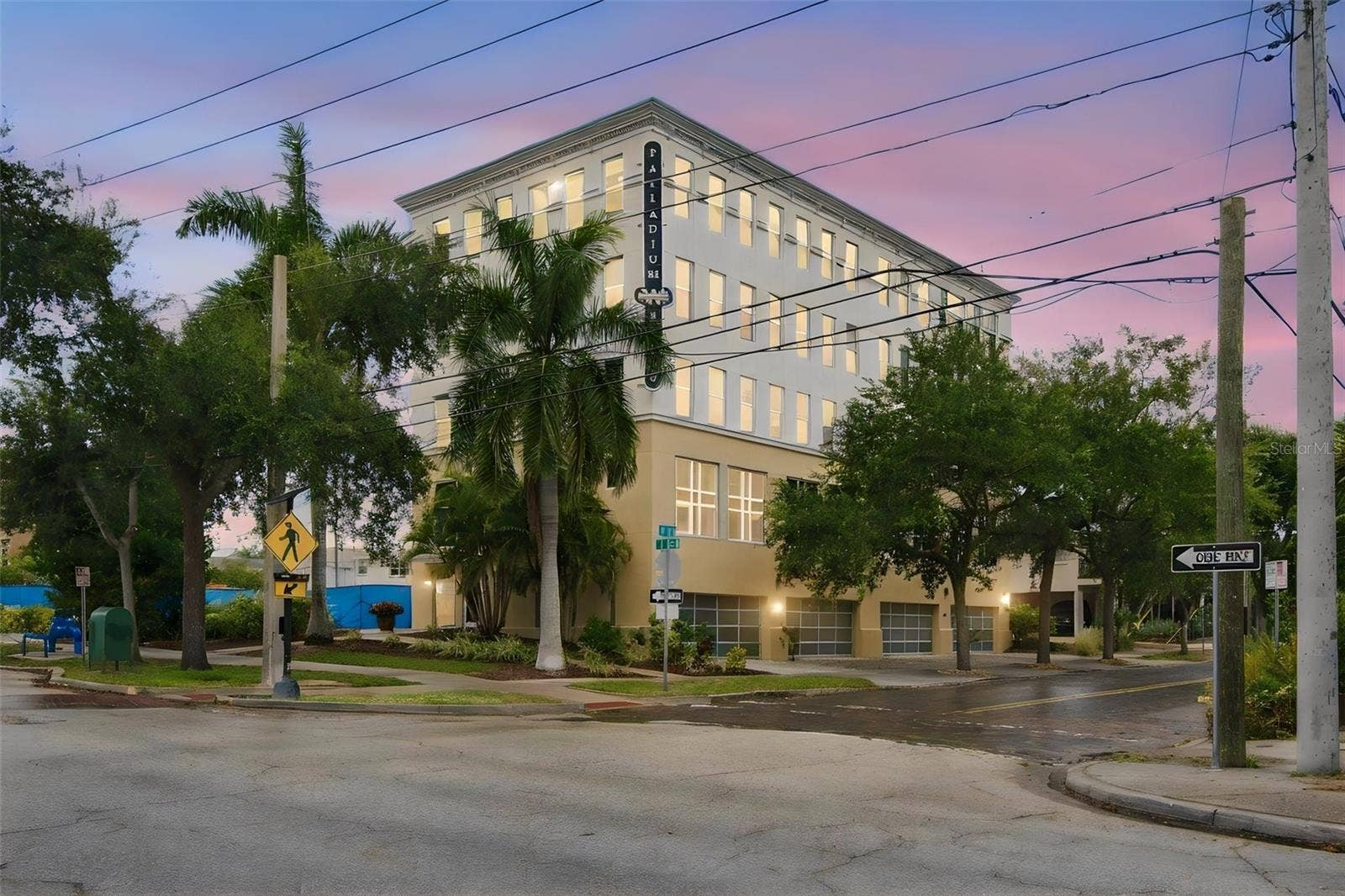 205 5TH AVENUE N, #201, St Petersburg, FL 33701 205 5TH AVENUE N, #201, St Petersburg, FL 33701