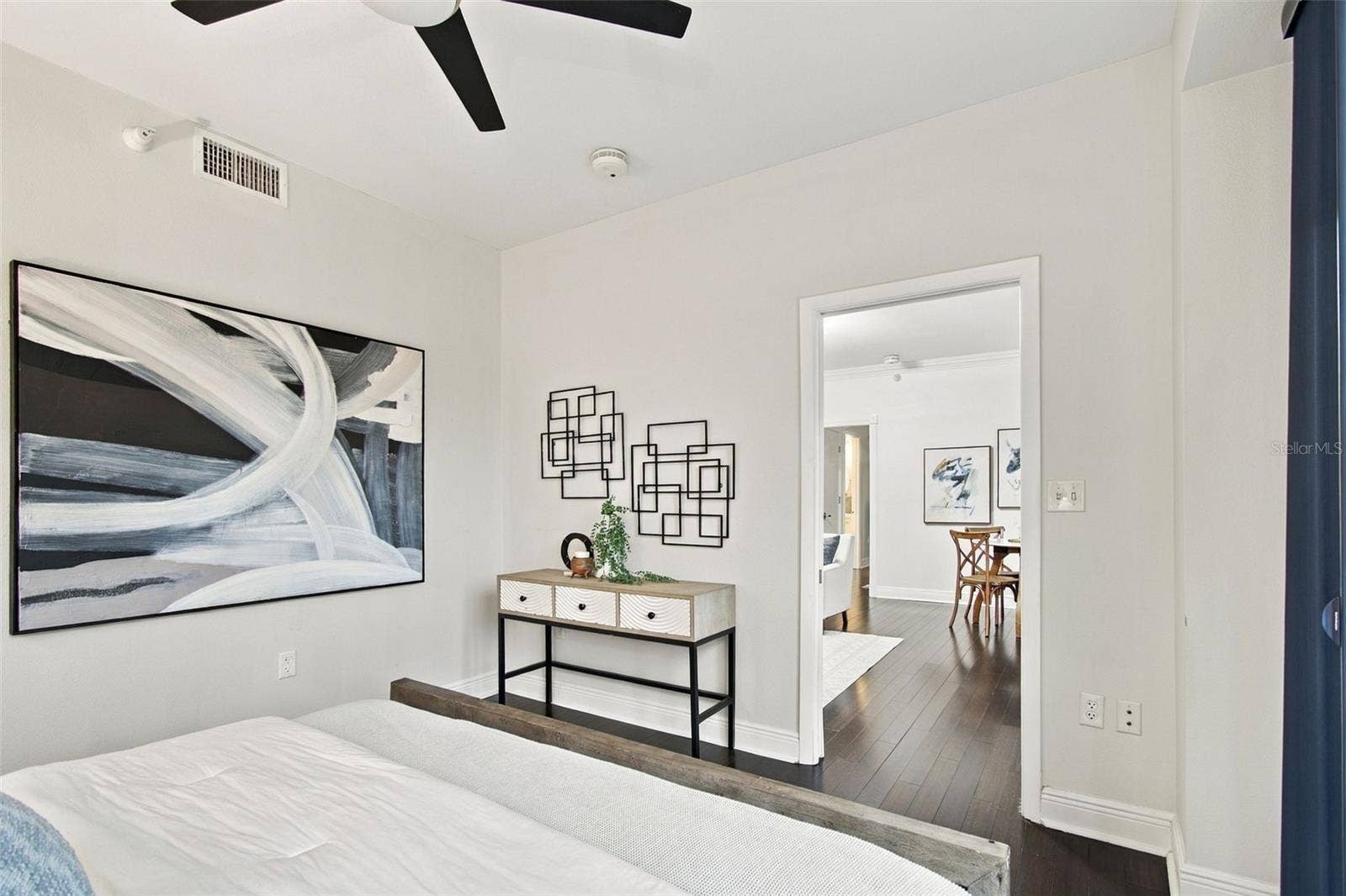 205 5TH AVENUE N, #201, St Petersburg, FL 33701 205 5TH AVENUE N, #201, St Petersburg, FL 33701