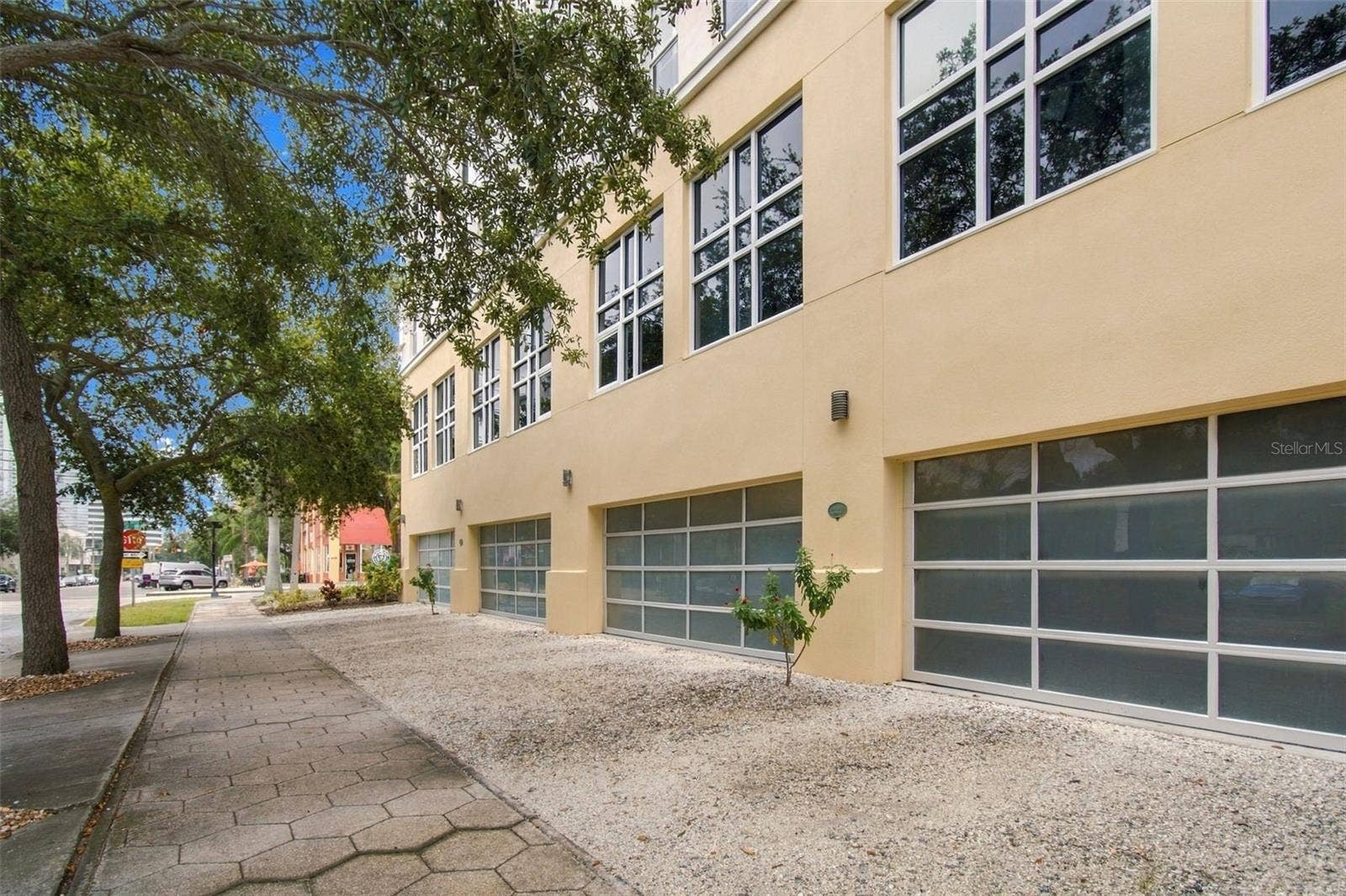 205 5TH AVENUE N, #201, St Petersburg, FL 33701 205 5TH AVENUE N, #201, St Petersburg, FL 33701
