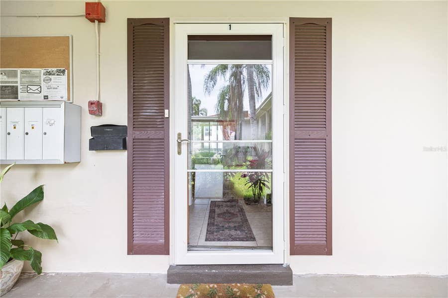 Property photo for 19029 US HIGHWAY 19 N, #3-1, Clearwater, FL