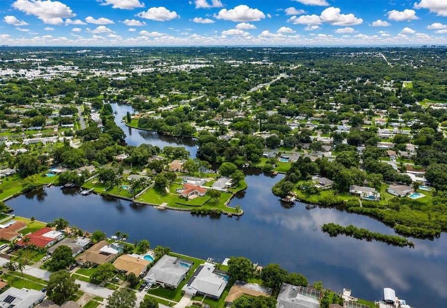 Property photo for 981 DAMROSCH STREET, Largo, FL