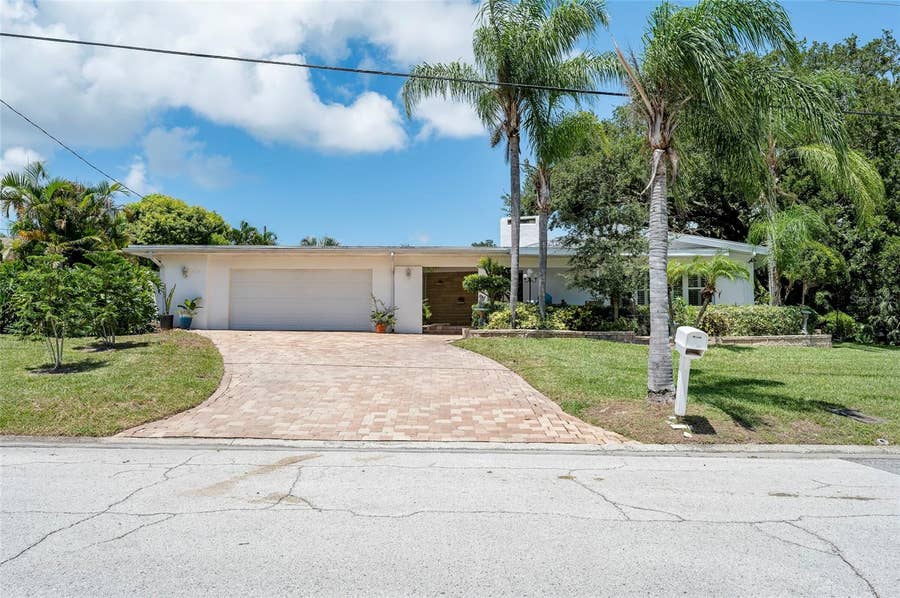 Property photo for 1294 FAIRWAY DRIVE, Dunedin, FL