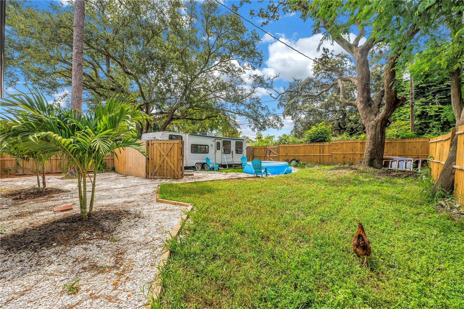 2000 27TH AVENUE N, St Petersburg, FL 33713