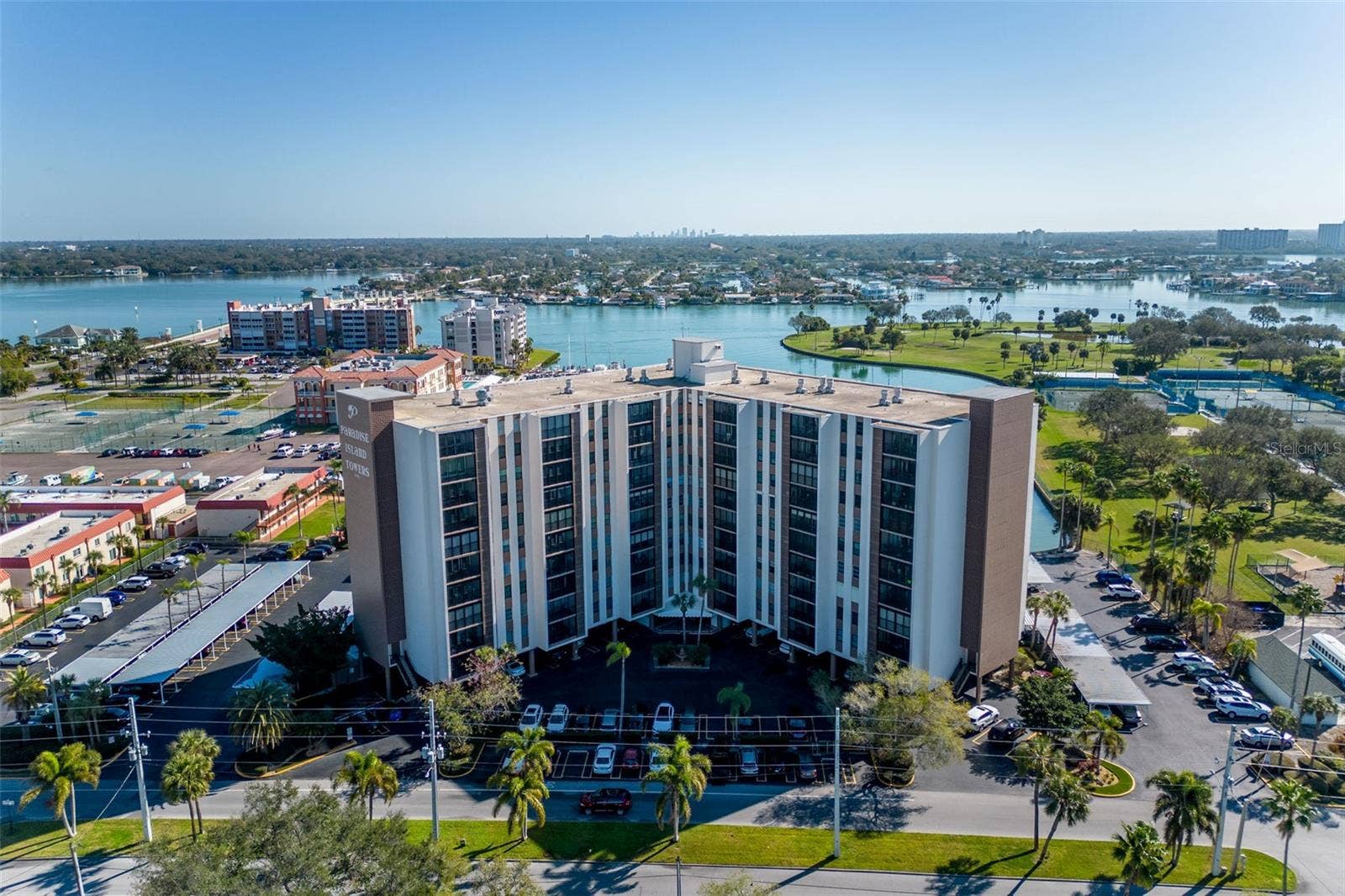 10355 PARADISE BOULEVARD, #102, Treasure Island, FL 33706