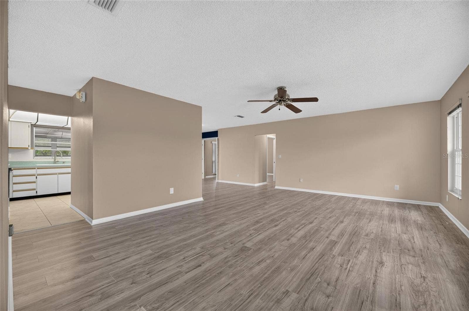 1743 COCO PALM CIRCLE, Sun City Center, FL 33573 1743 COCO PALM CIRCLE, Sun City Center, FL 33573