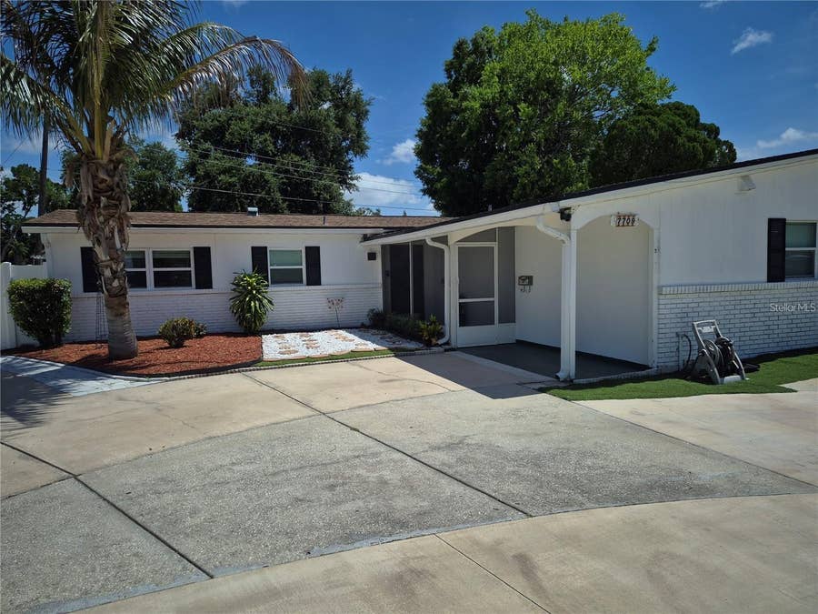 Property photo for 7709 W HANNA AVENUE, Tampa, FL