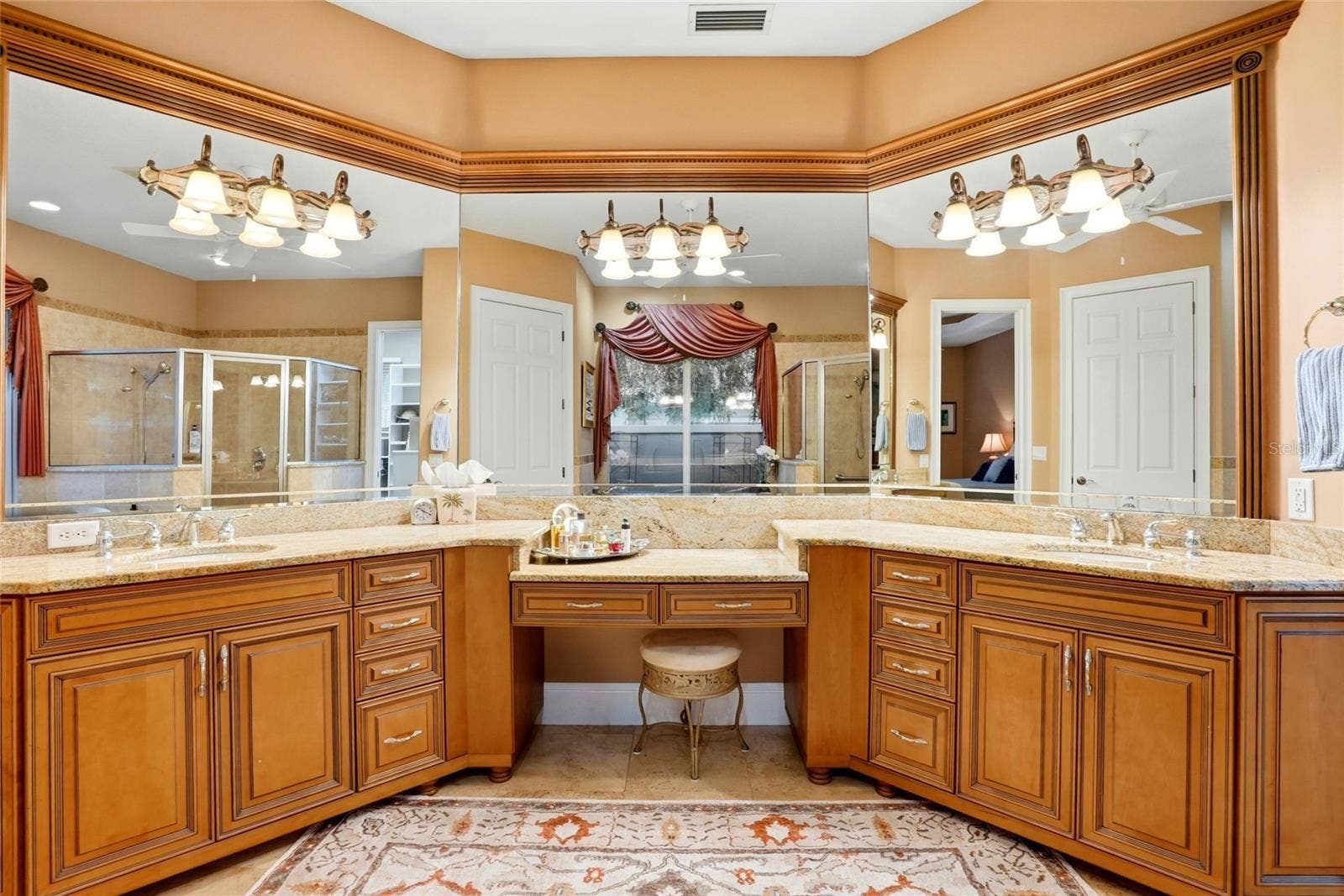 1059 CEASARS COURT, Mount Dora, FL 32757 1059 CEASARS COURT, Mount Dora, FL 32757