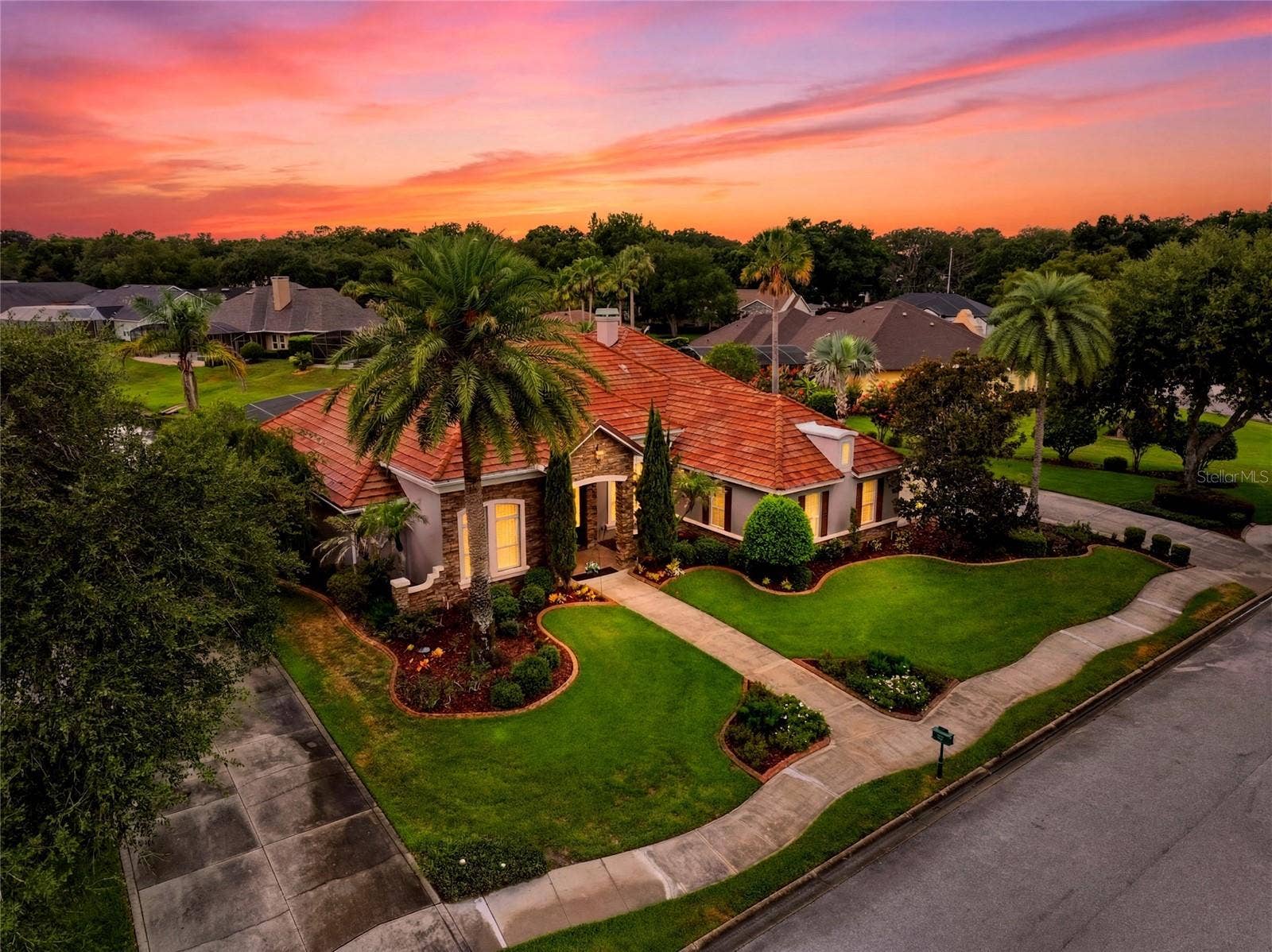 1059 CEASARS COURT, Mount Dora, FL 32757 1059 CEASARS COURT, Mount Dora, FL 32757