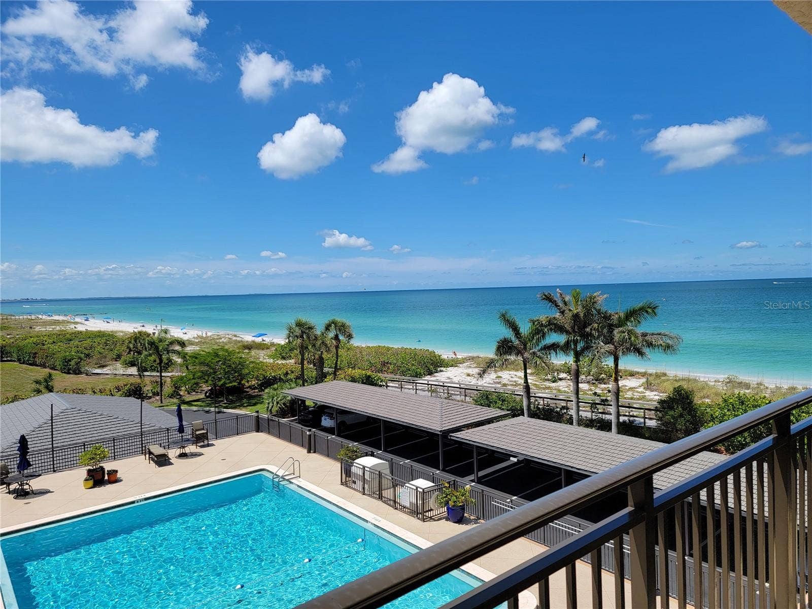 7650 BAYSHORE DRIVE, #302, Treasure Island, FL 33706 7650 BAYSHORE DRIVE, #302, Treasure Island, FL 33706