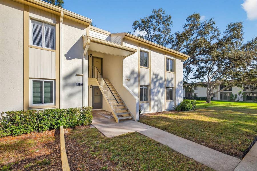 Property photo for 219 PALMETTO COURT, #219, Oldsmar, FL