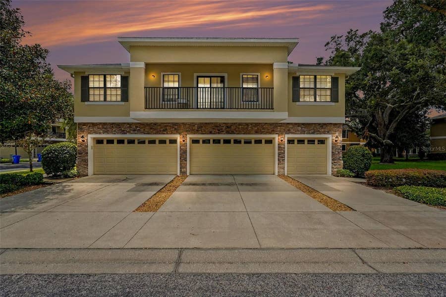 Property photo for 5520 KINGLETHILL DRIVE, Lithia, FL