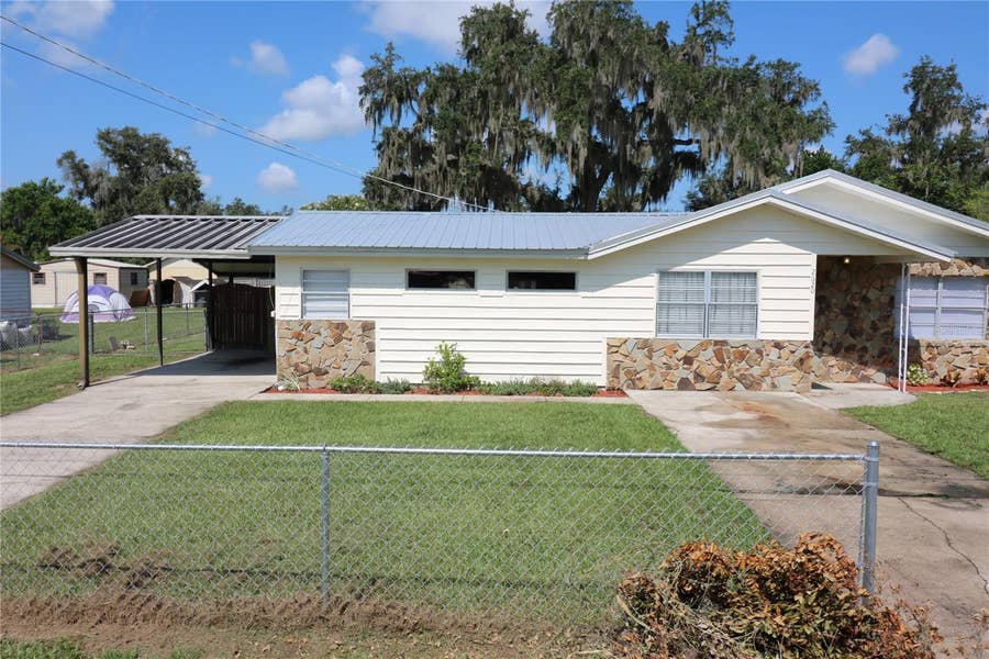 Property photo for 2620 HOWARD STREET, Mulberry, FL