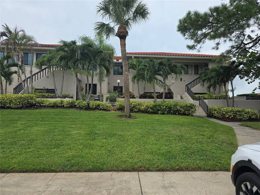 Property photo for 1802 MARINER DR, #32, Tarpon Springs, FL
